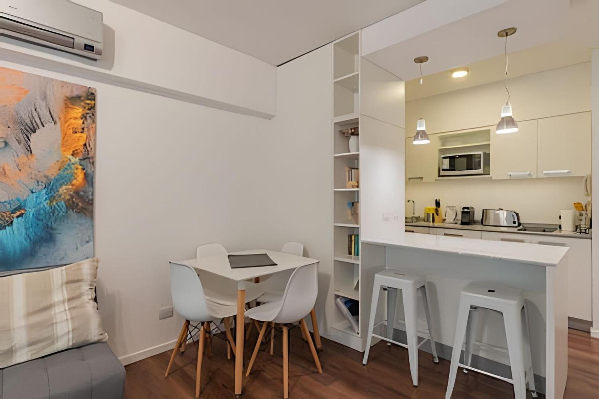 Luxury 5-Star Building Heated Pool, BBQ, Gym, Sauna in the Heart of Palermo Hollywood