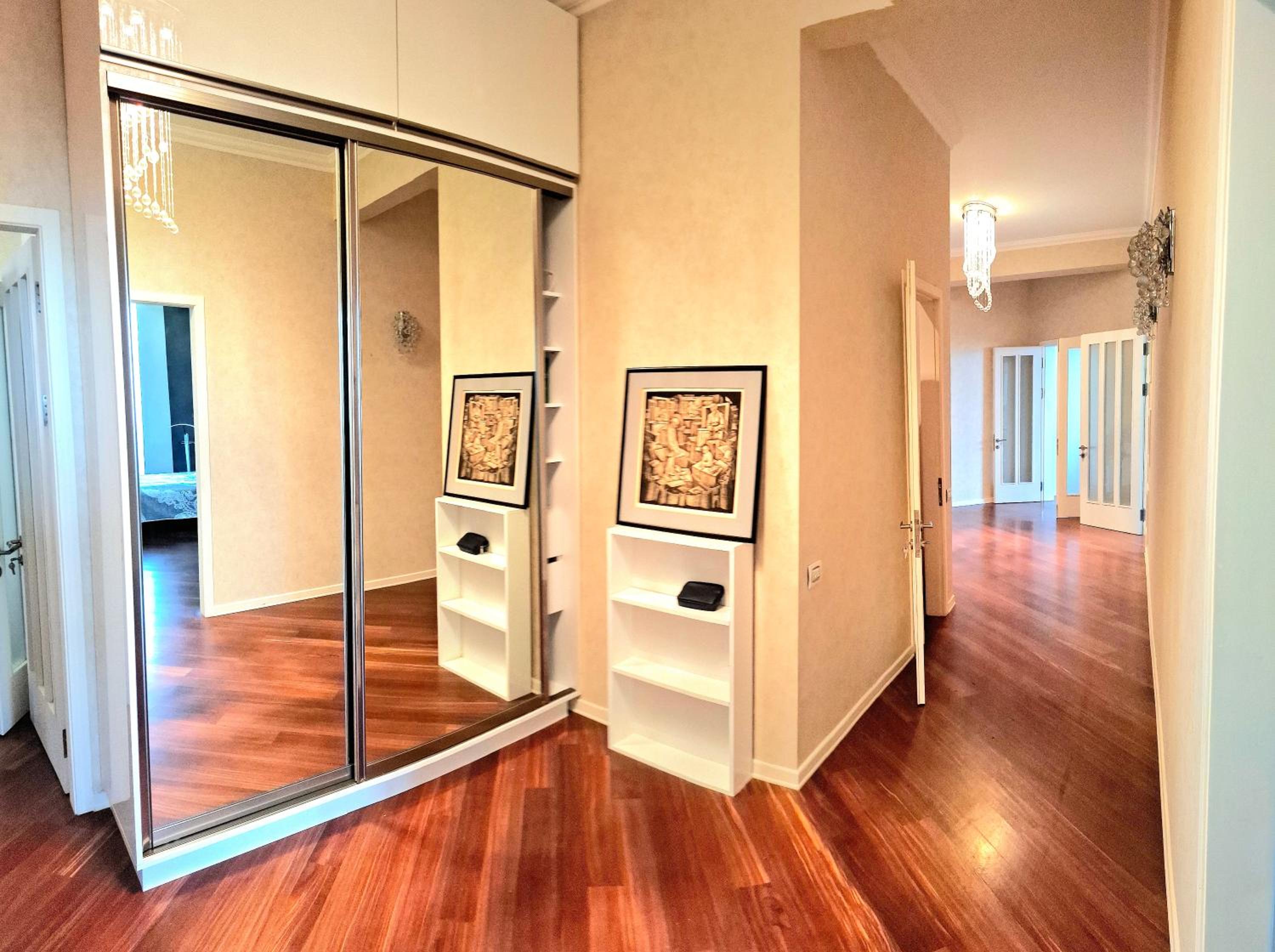 Comfortable apartment with 3 bedrooms!