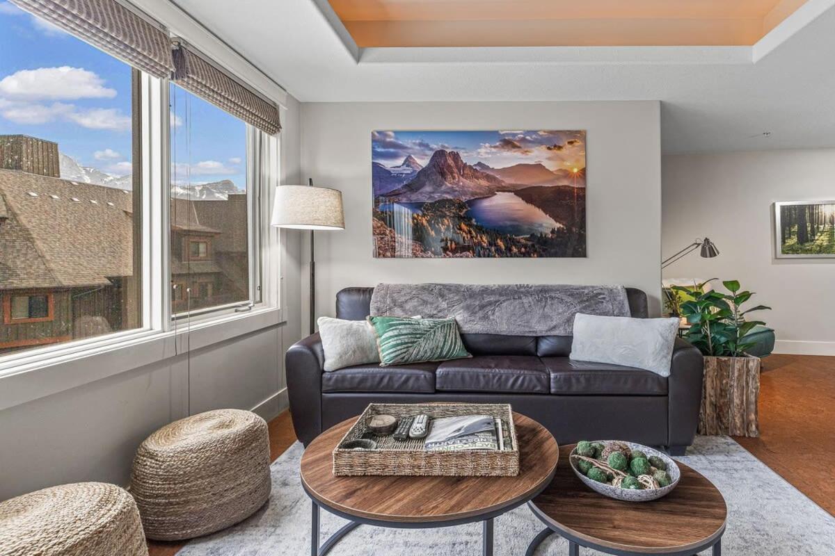 Luxury Rockies Retreat 1BR with Views