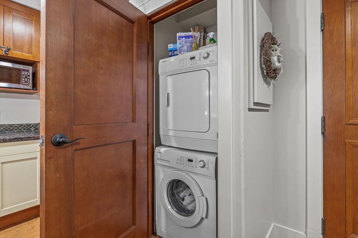 Luxury Rockies Retreat 1BR with Views