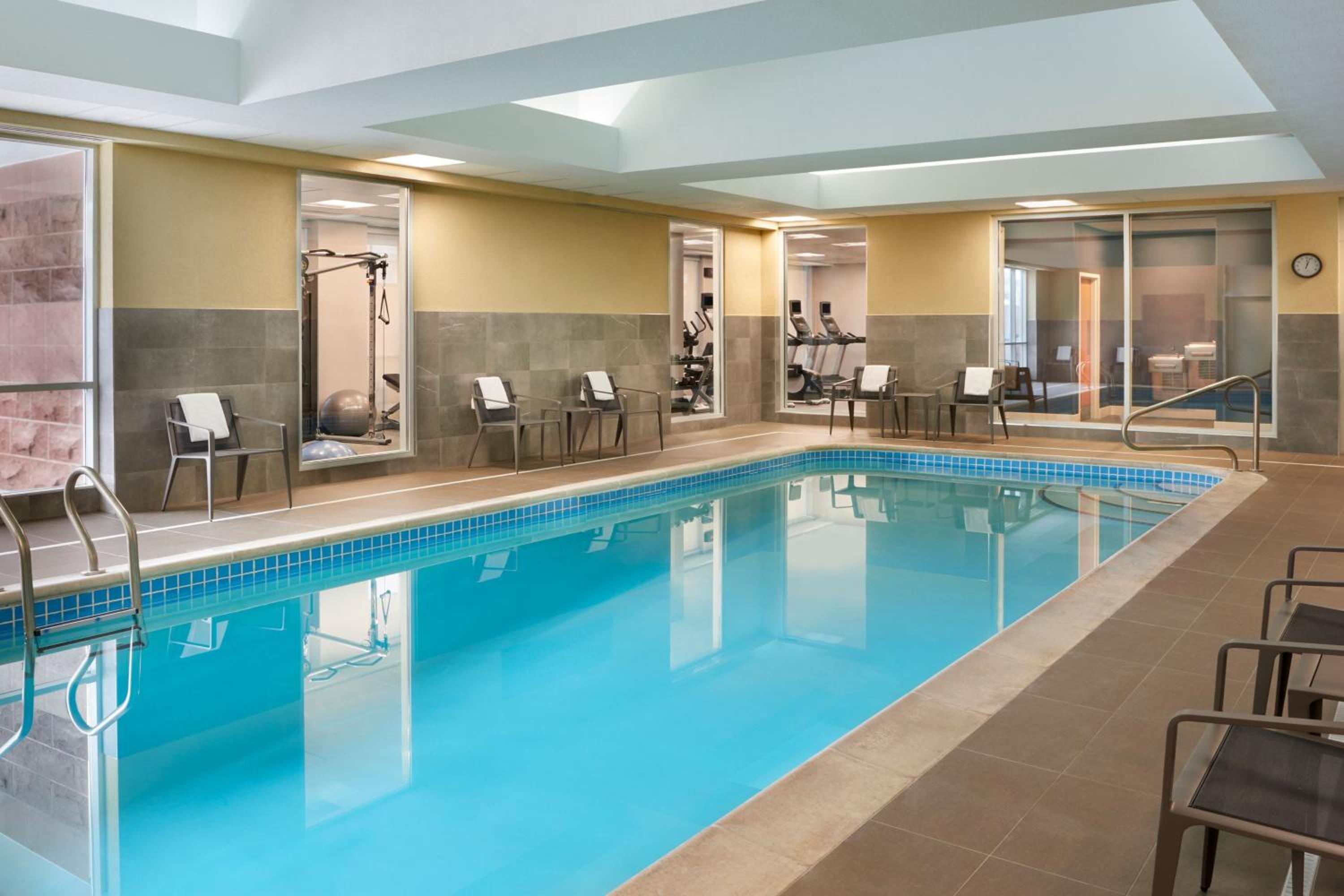 Courtyard by Marriott Toronto Markham - Property Image 4