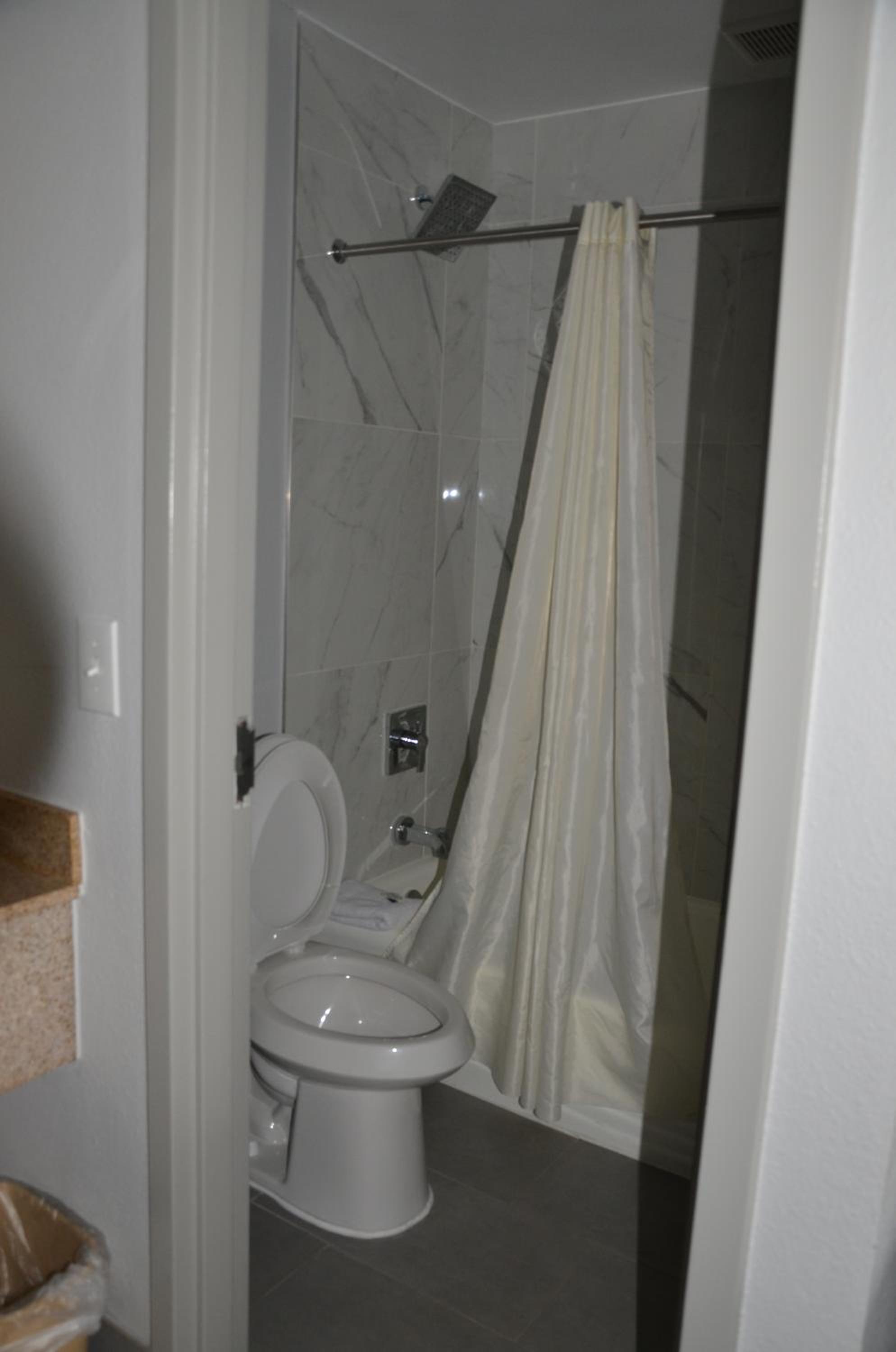 Baymont Suites