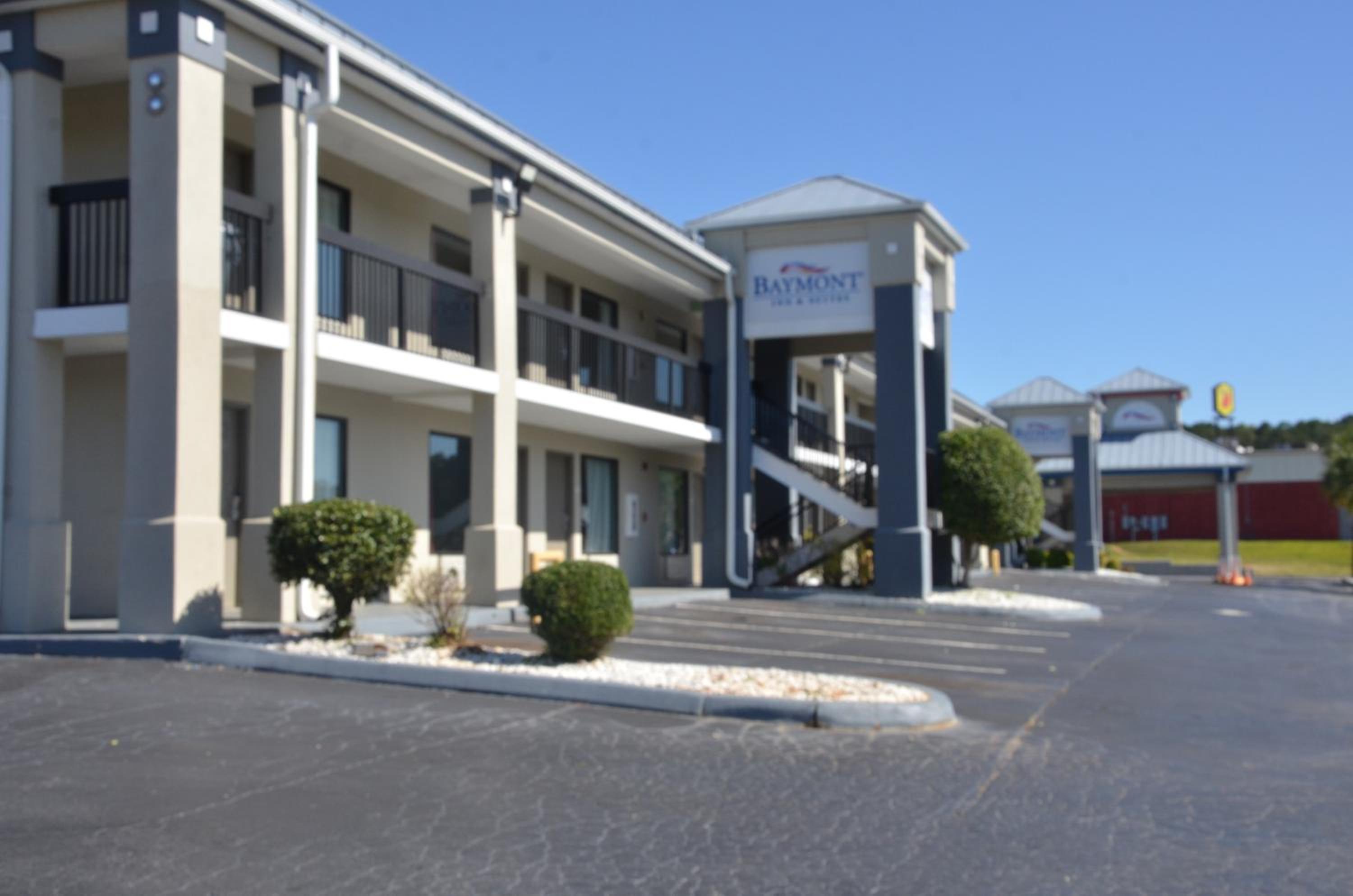 Baymont Suites