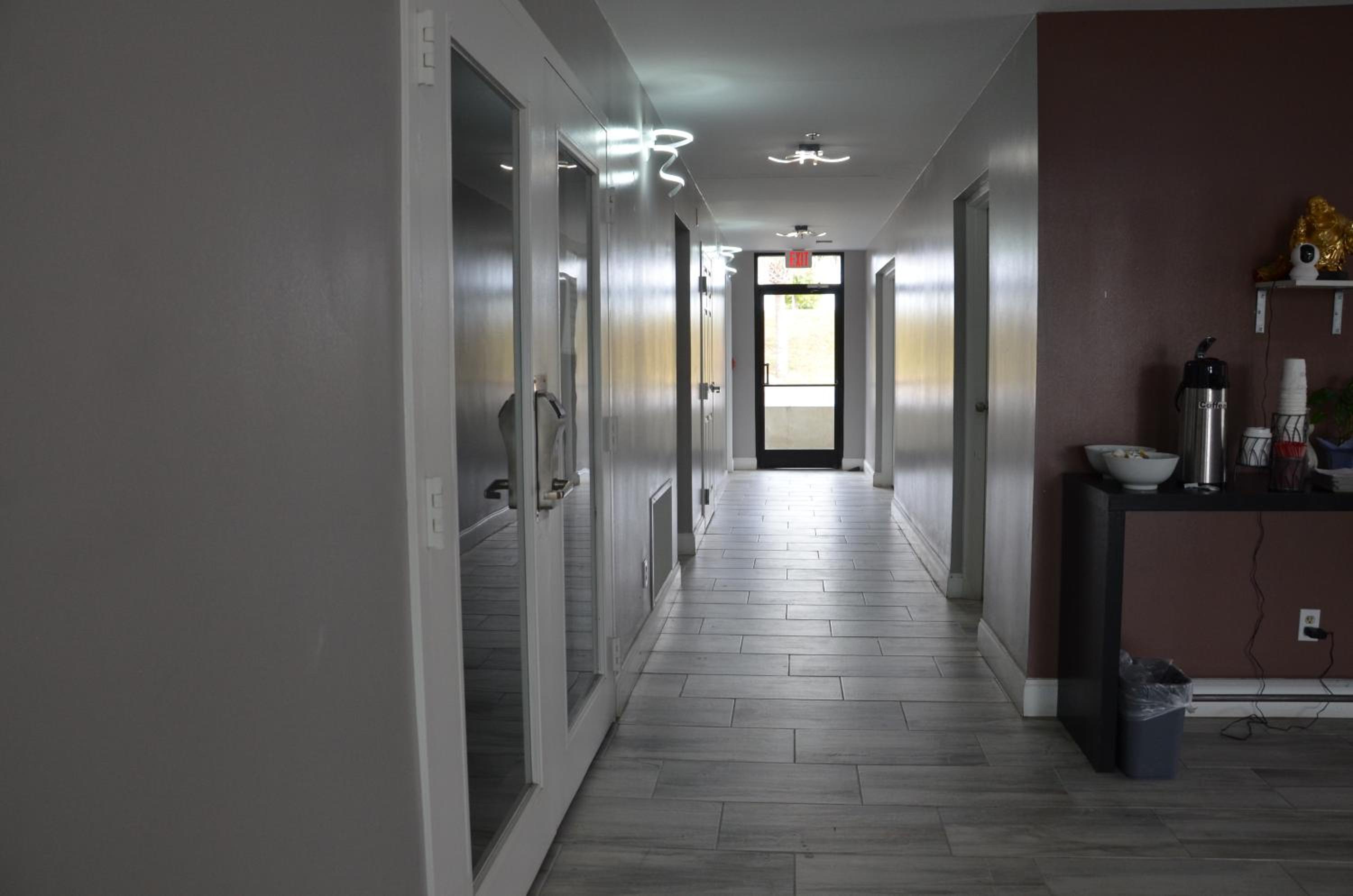 Baymont Suites