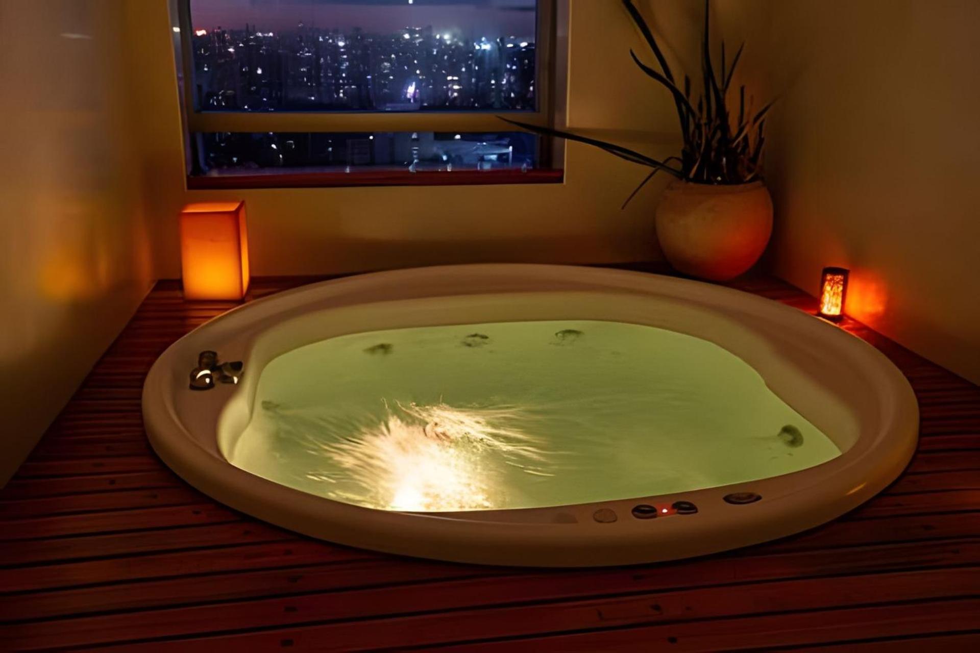 High-End Tower Pool, Gym & Sauna in Palermo Soho