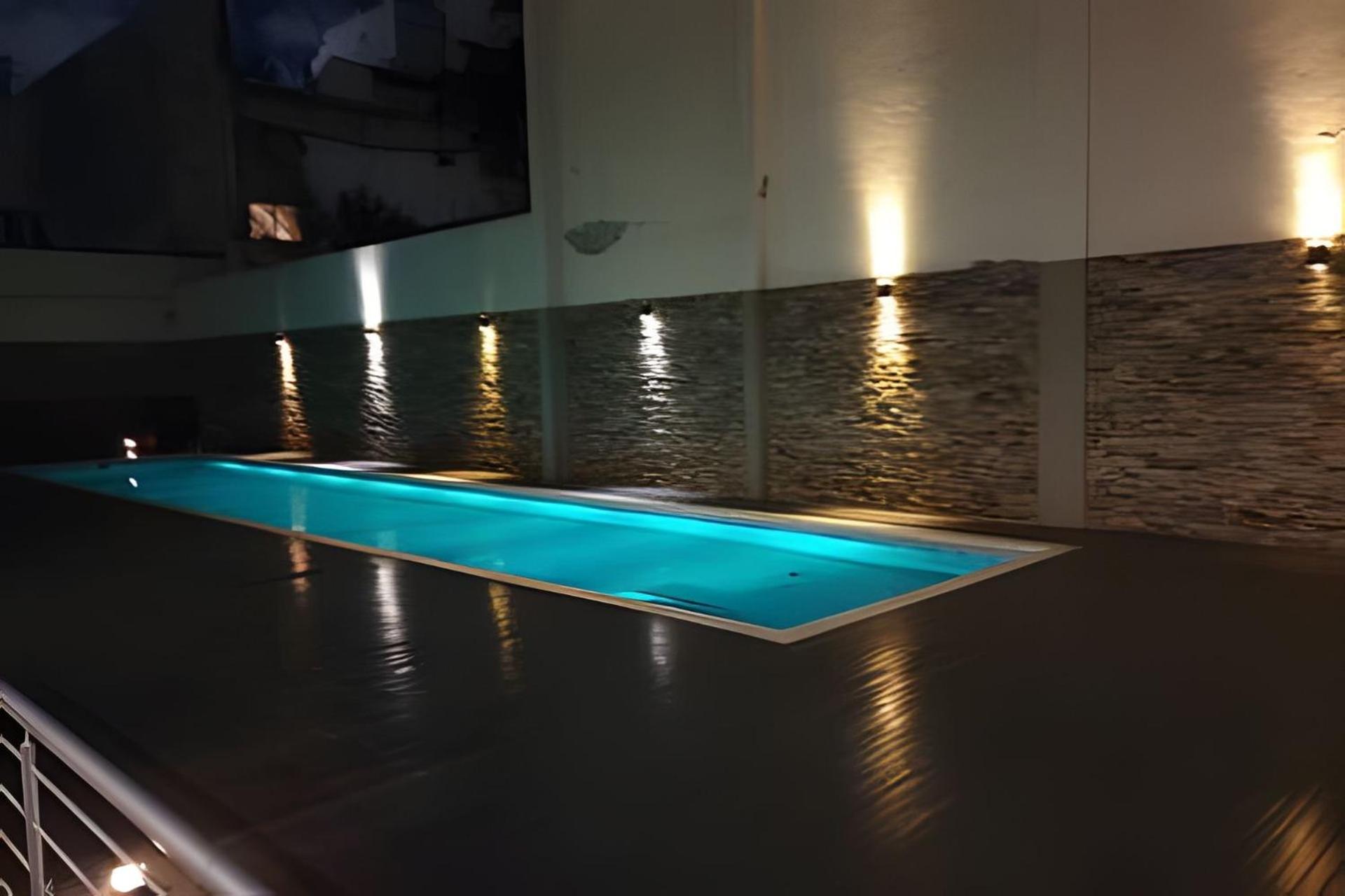 High-End Tower Pool, Gym & Sauna in Palermo Soho