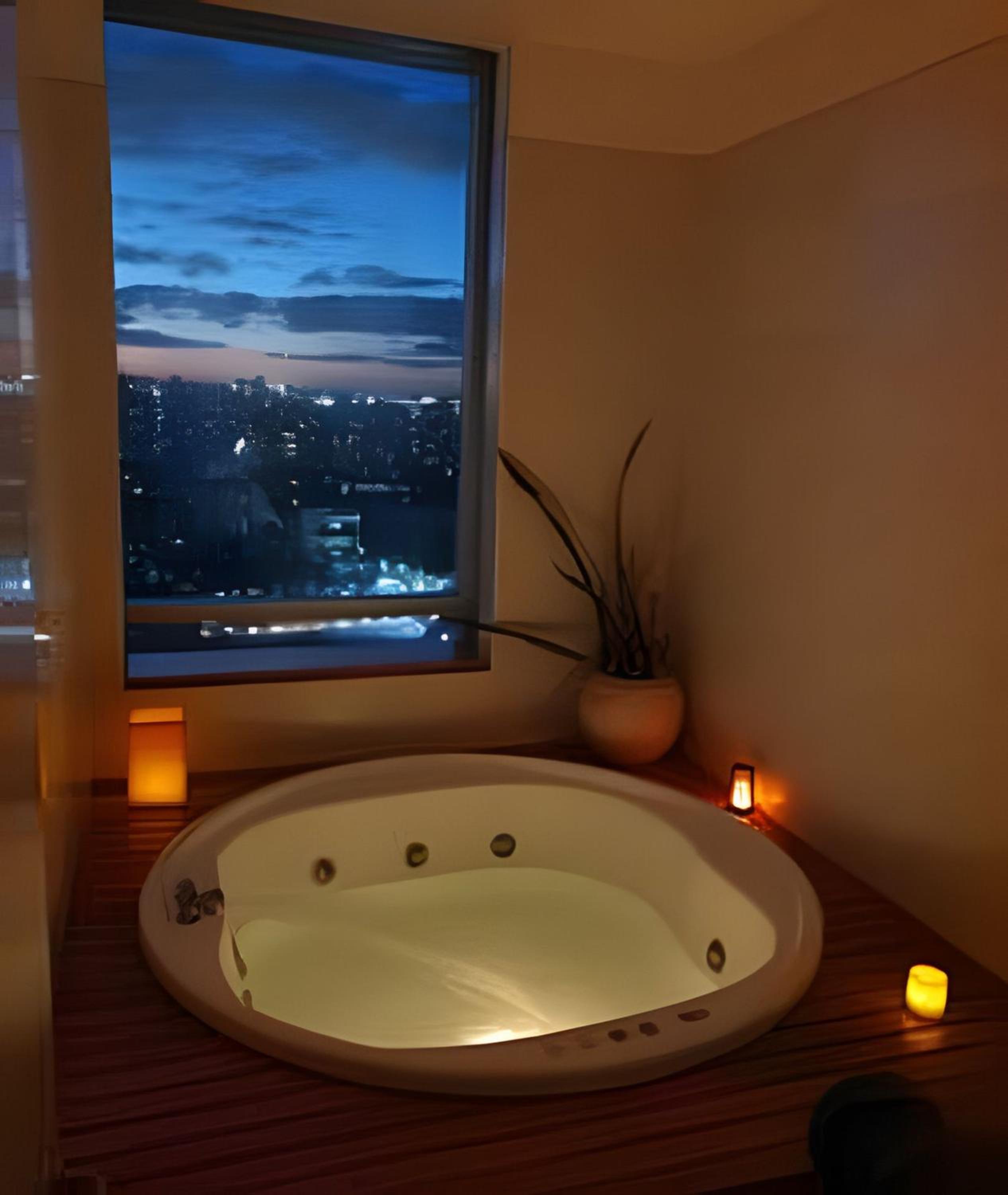 High-End Tower Pool, Gym & Sauna in Palermo Soho