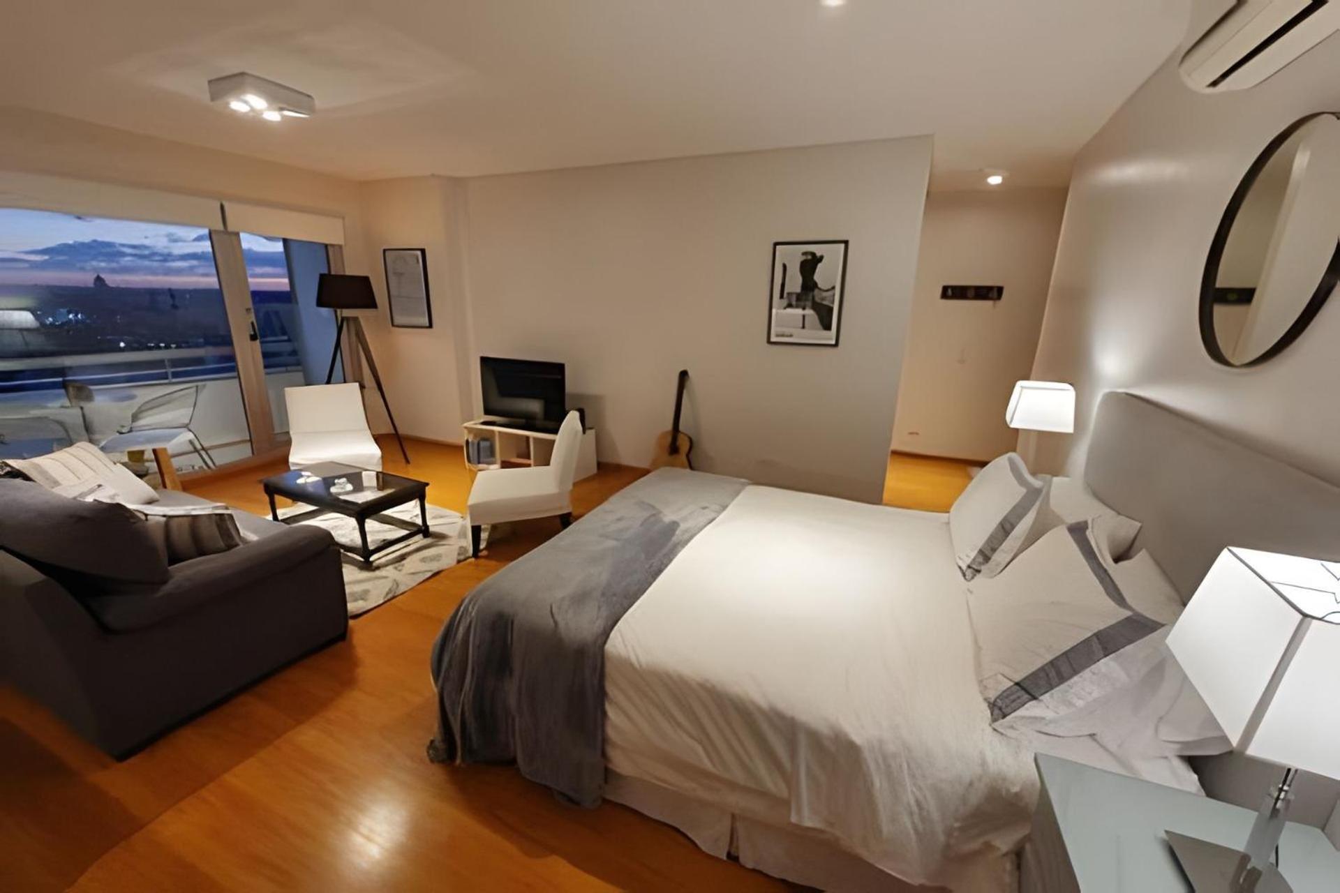 High-End Tower Pool, Gym & Sauna in Palermo Soho
