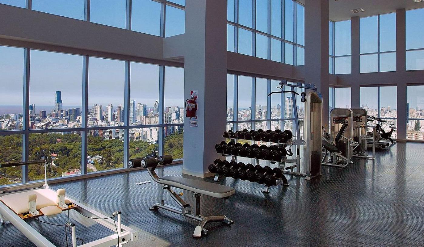 High-End Tower Pool, Gym & Sauna in Palermo Soho