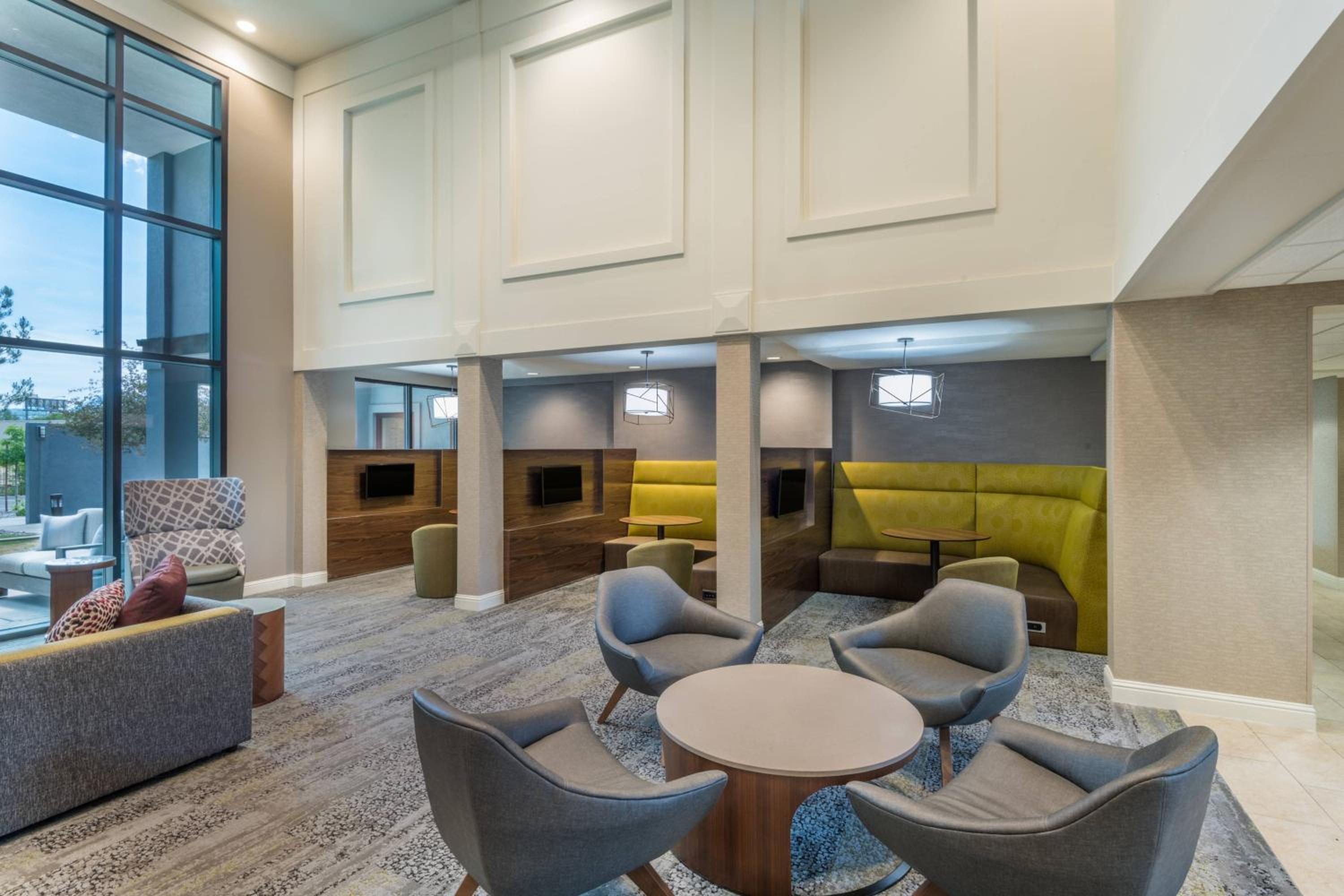 Reno Vacations - Courtyard by Marriott Reno - Property Image 6