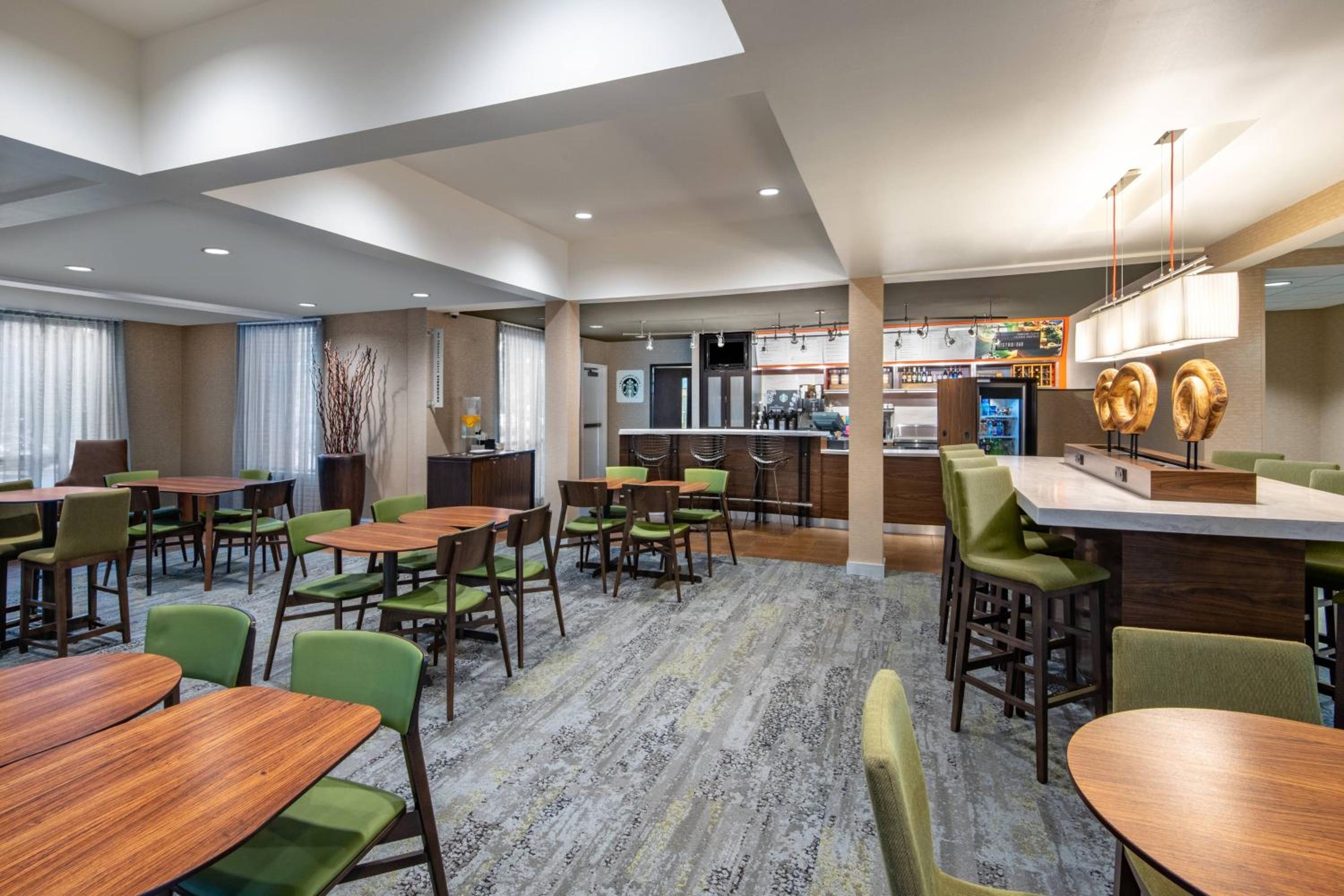 Reno Vacations - Courtyard by Marriott Reno - Property Image 11