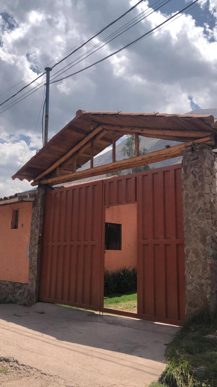 Rooms in Urubamba - Hostal Tupananchiskama view 2