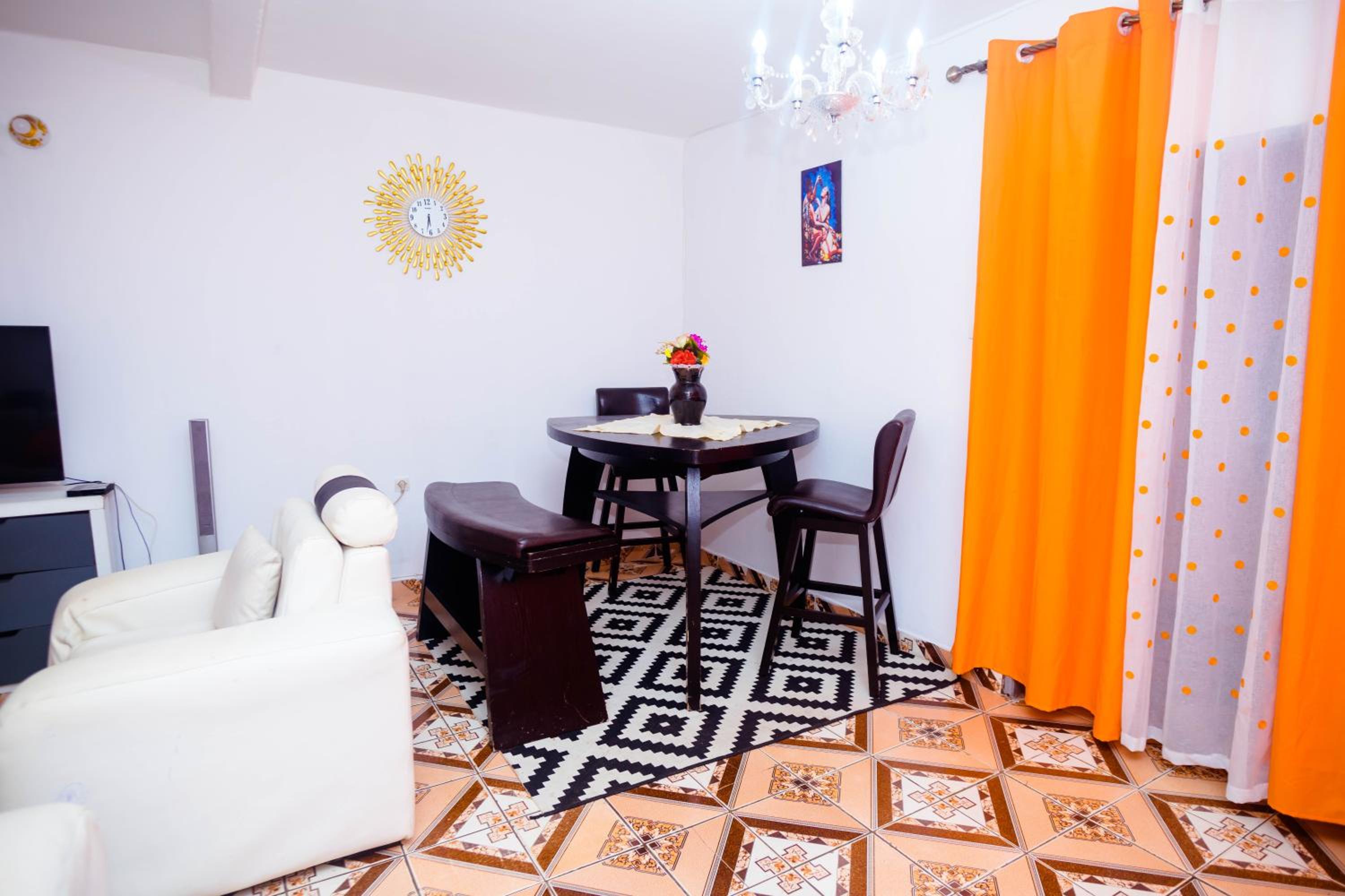 Crystal Home