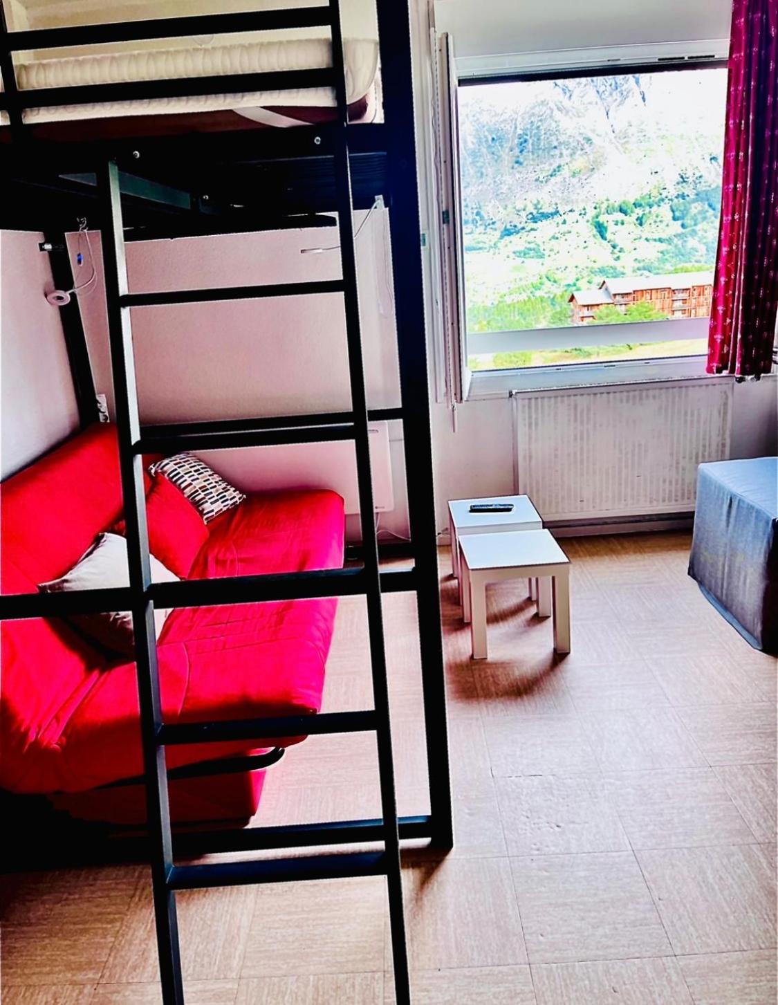 Exceptionnel Studio Le petit dortoir wifi parking gratuit vue incroyable sur le pic au pied des pistes de superdevoluy