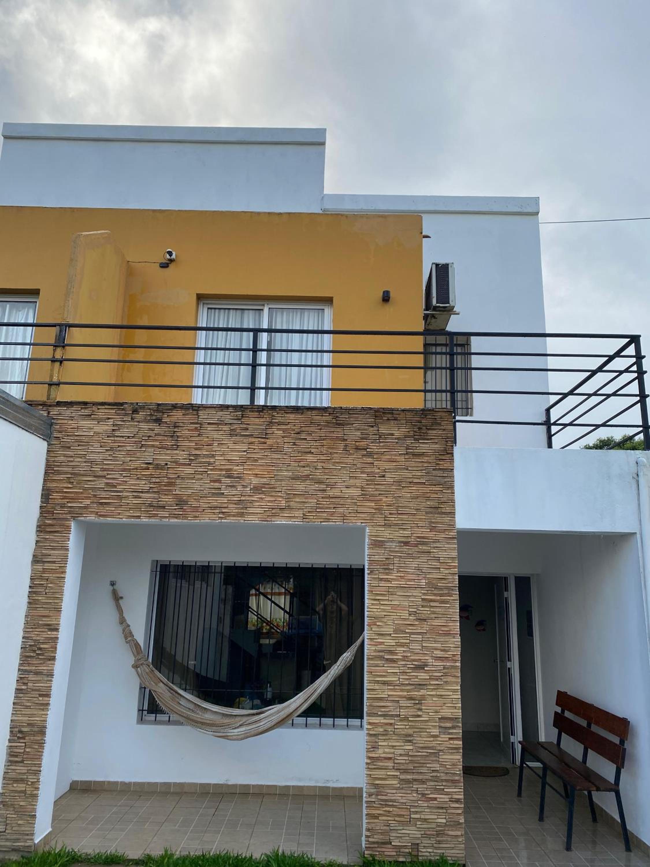 Duplex Monte Caseros