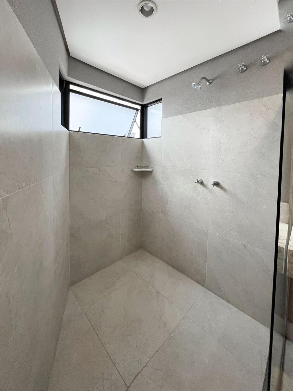 Duplex Ampla Para Toda Família