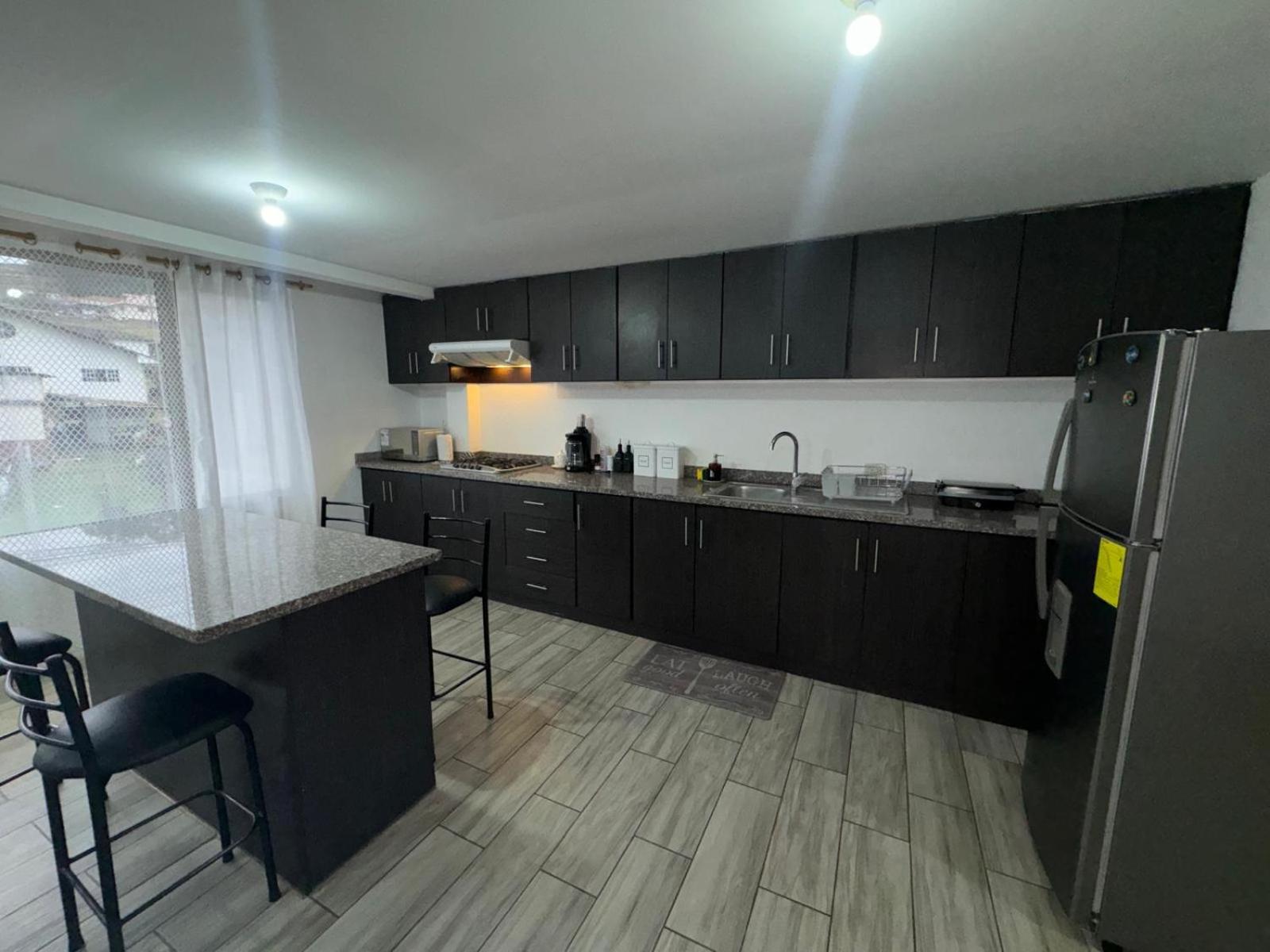 Departamento moderno y amplio
