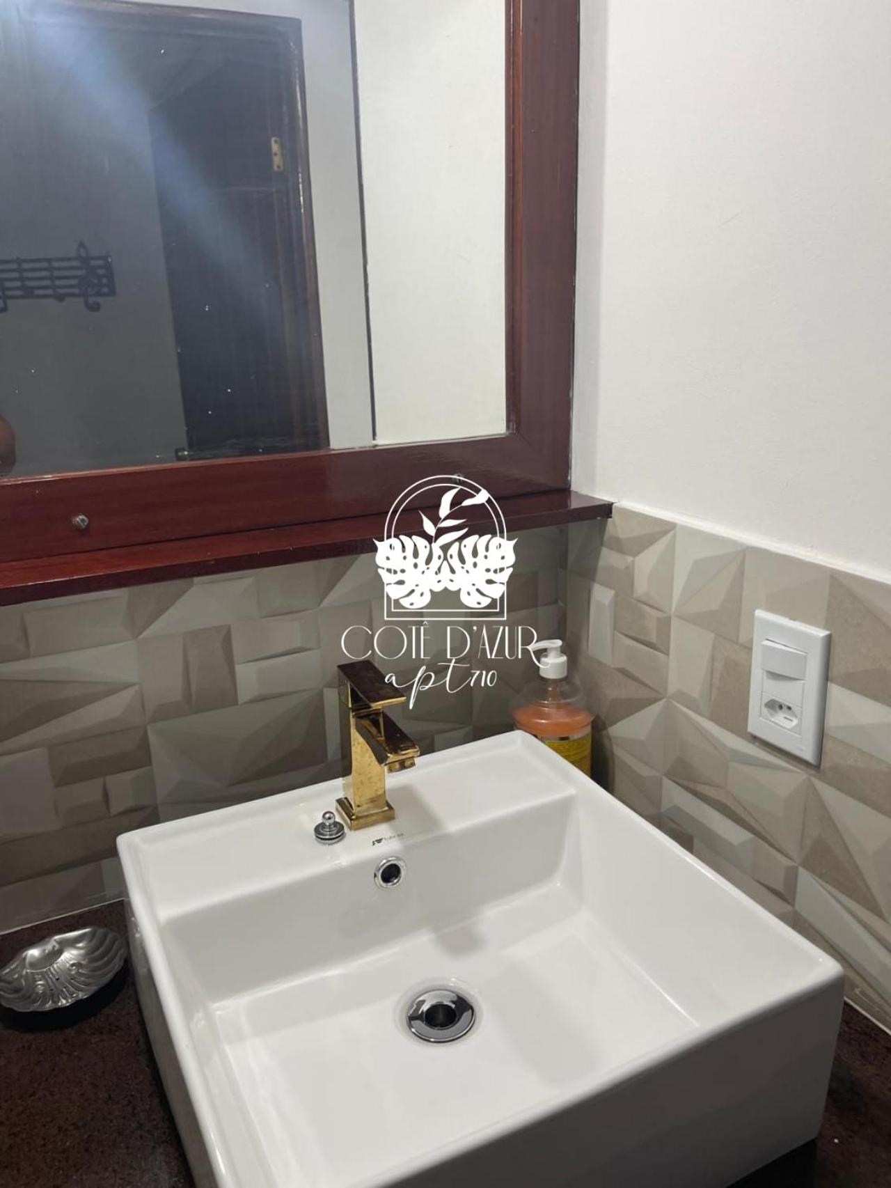 Apartamento Cotê D'Azur 710 Beira-Mar Maceió AL