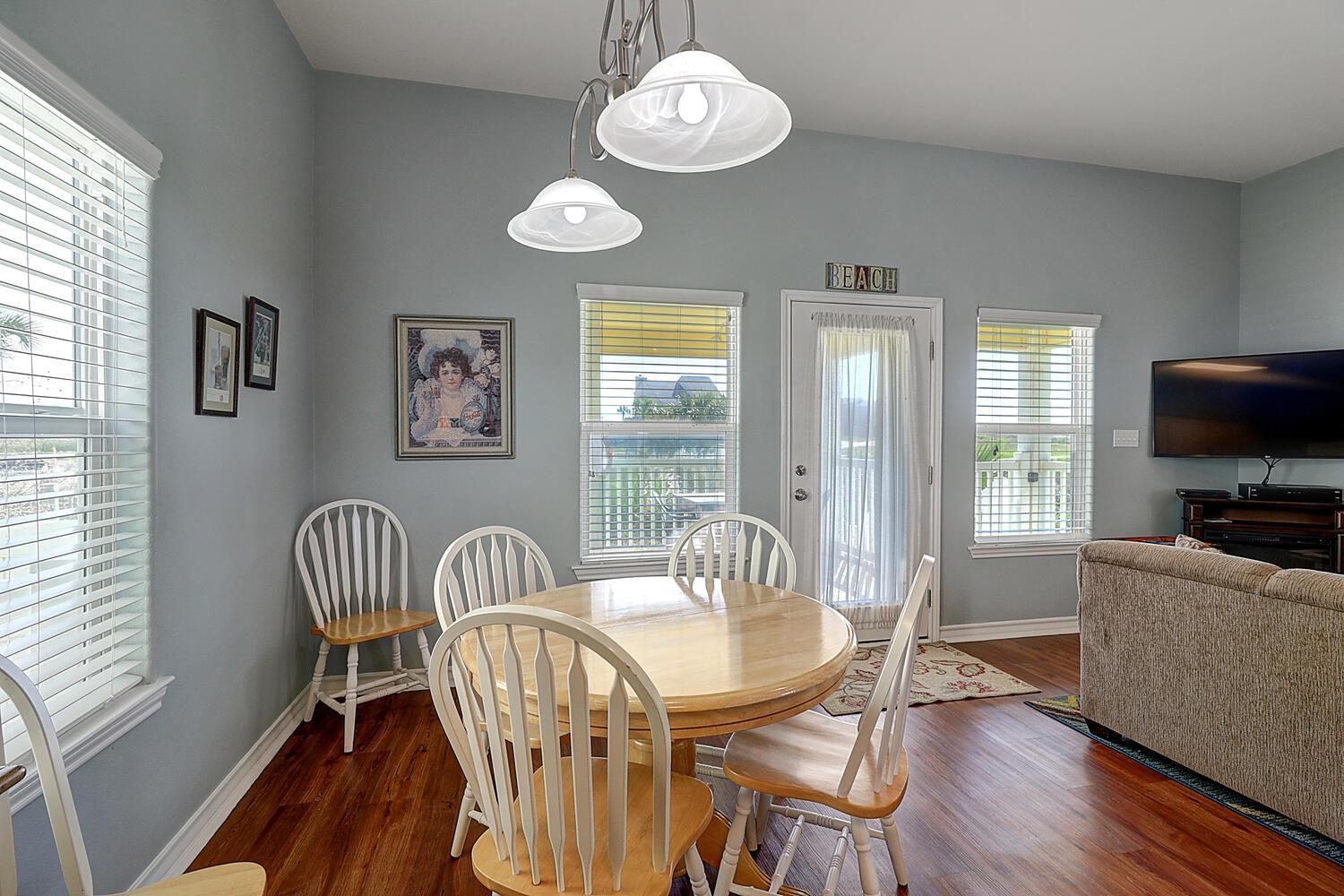 Buttercup Cottage BV6