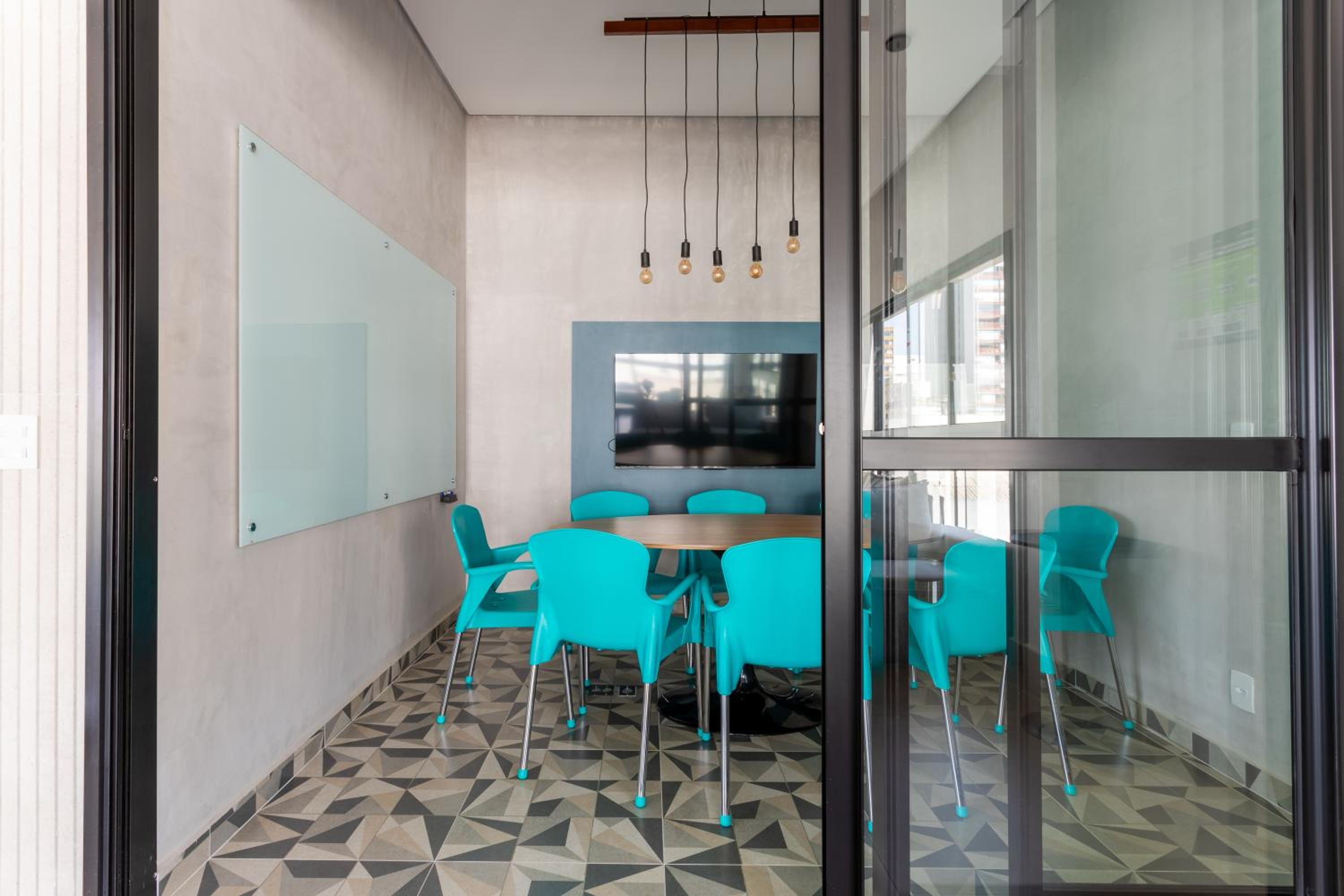 meeting & event spaces