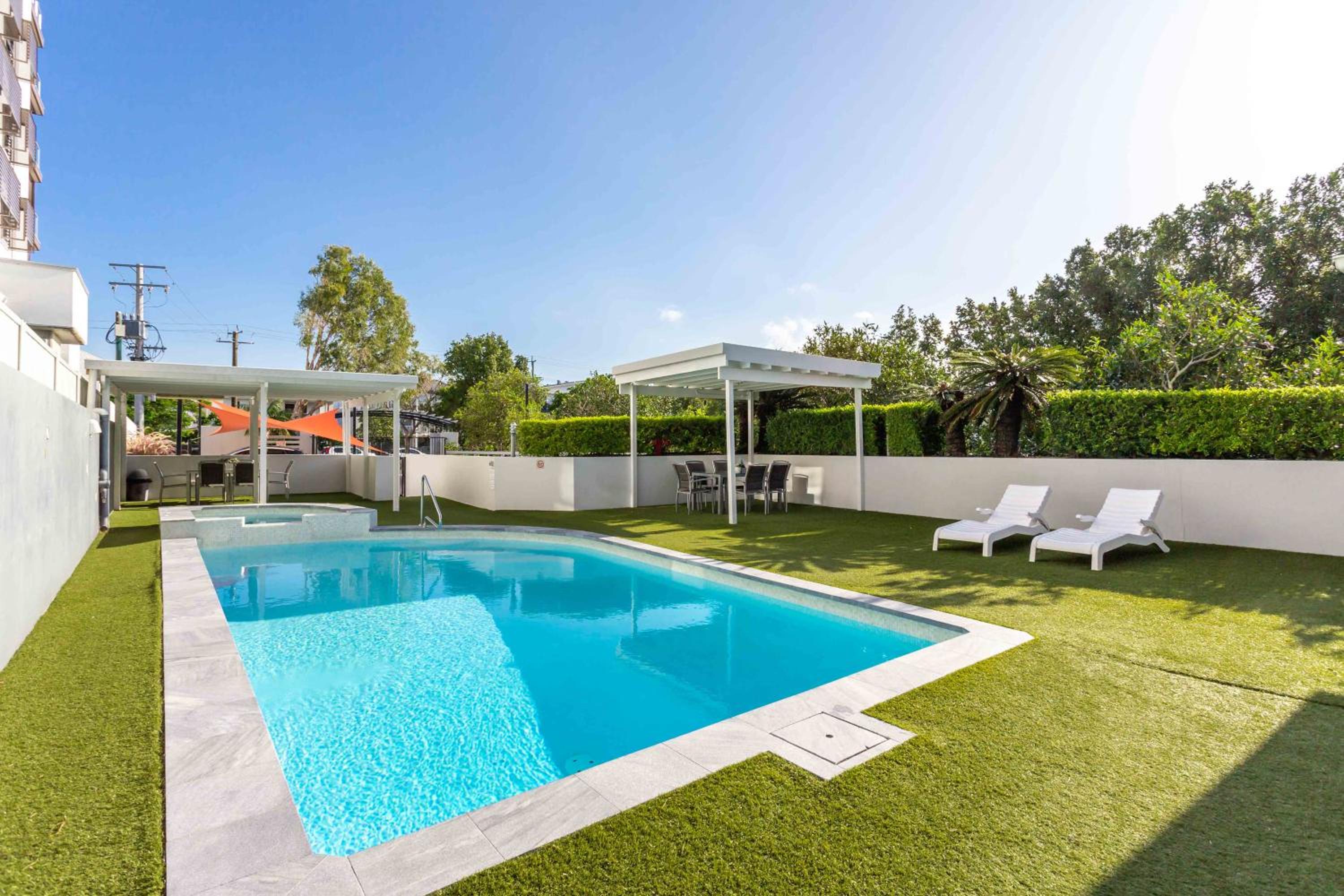 Modern Apartment in the Heart of Cotton Tree