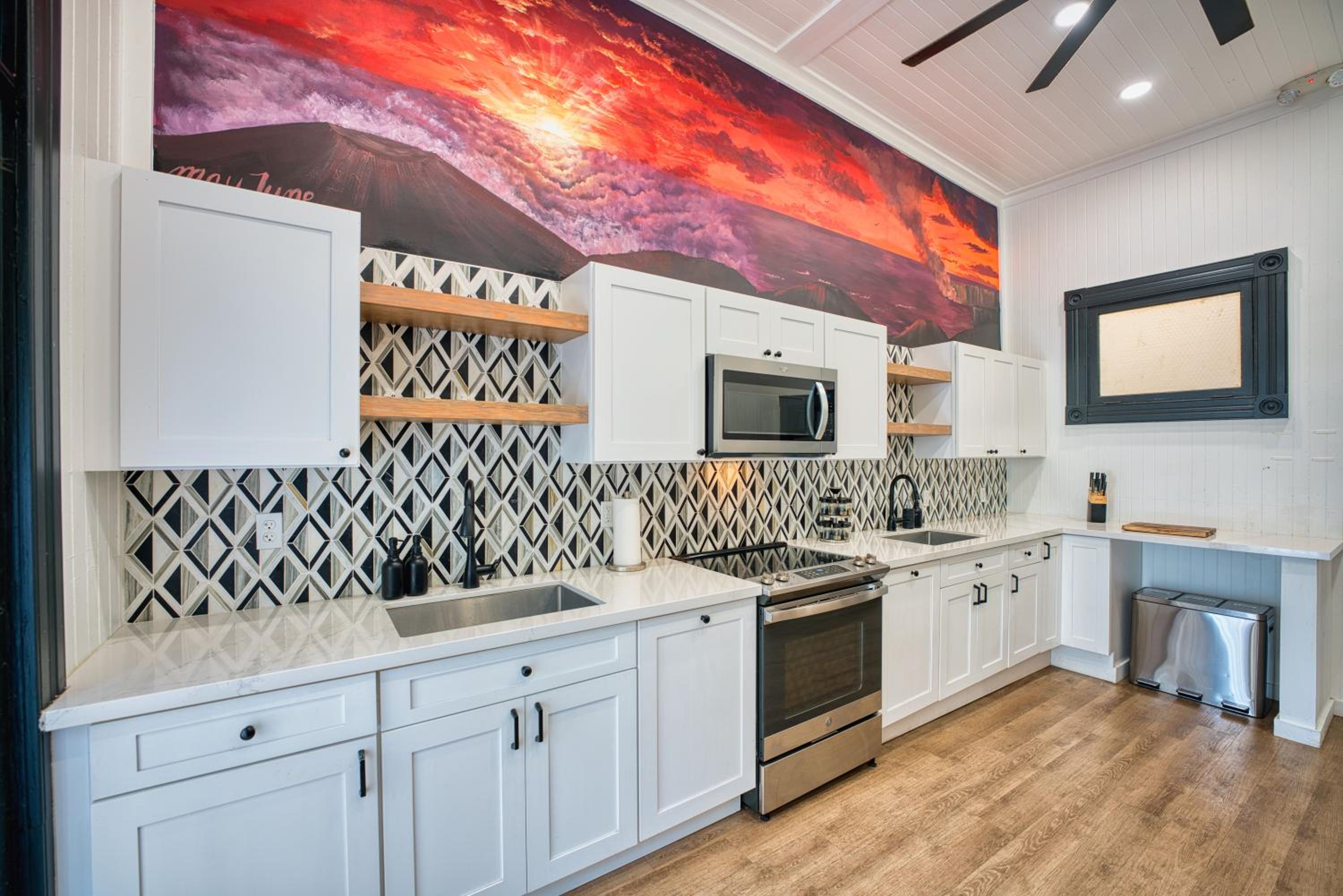 Big Island Vacations - Howzit Hostels Hawaii - Property Image 5