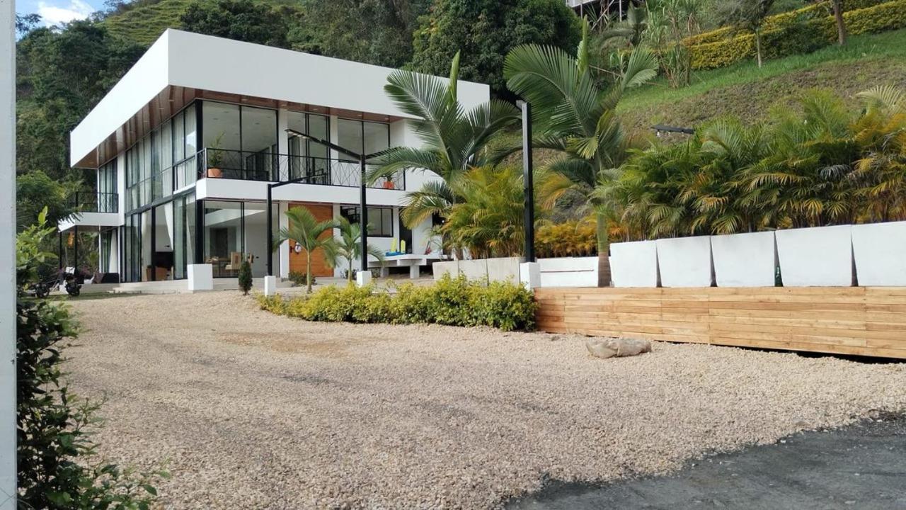 HOUSE HOTEL Terra Loma