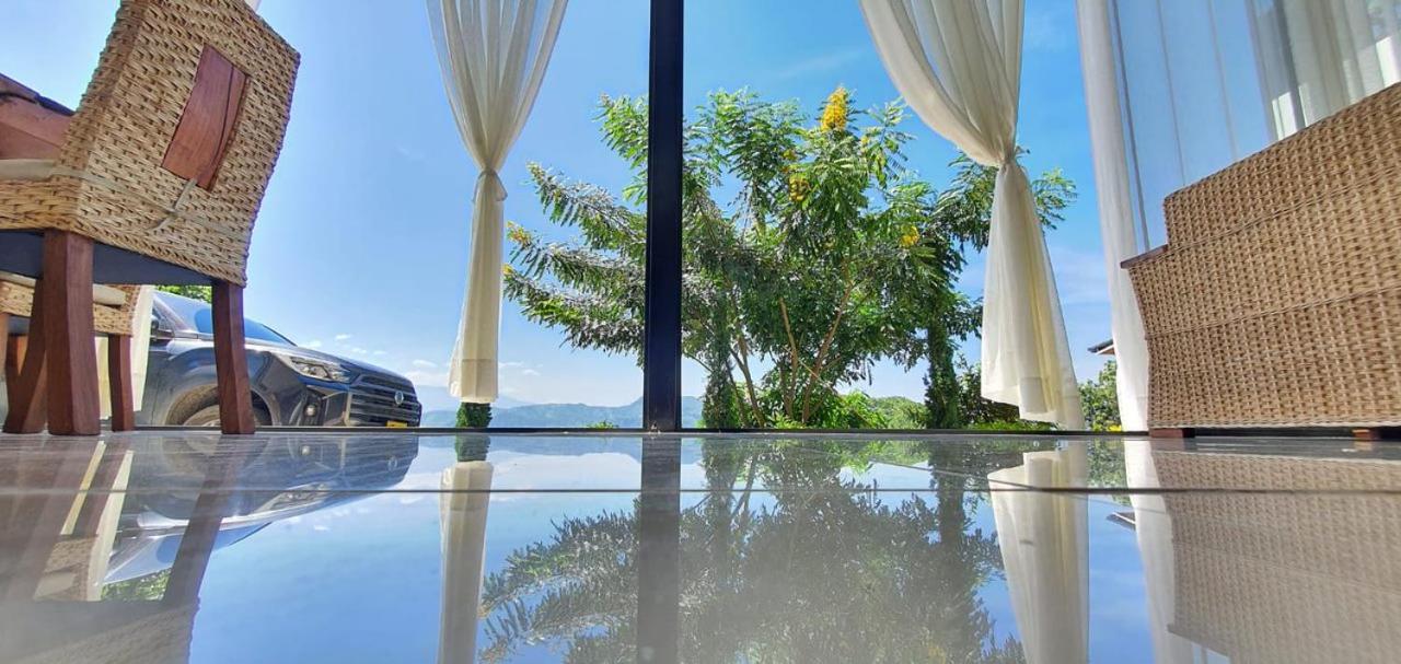 HOUSE HOTEL Terra Loma