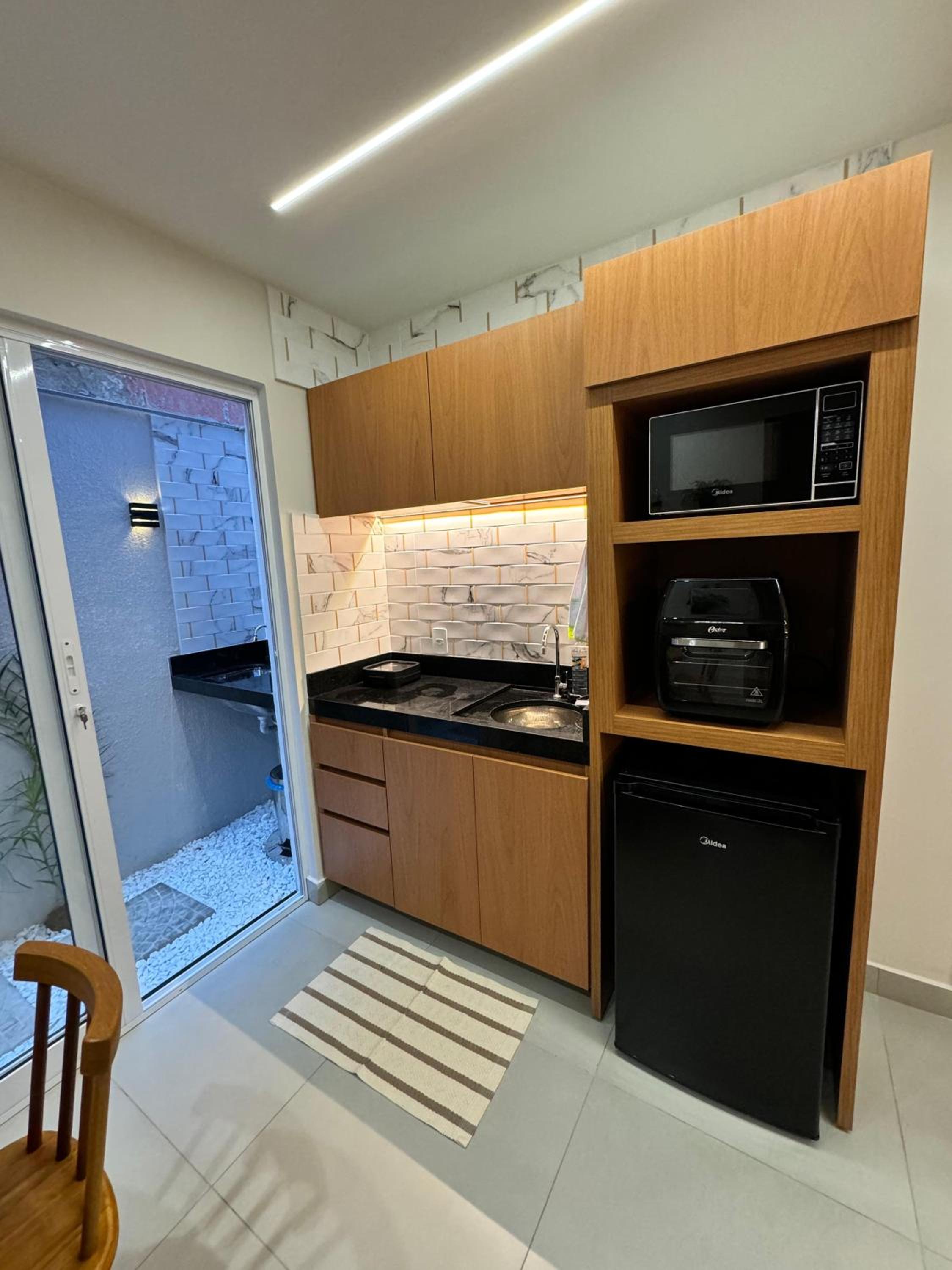 Flat Pé na Areia Iriri T03 - Conforto a 3 Min da Praia