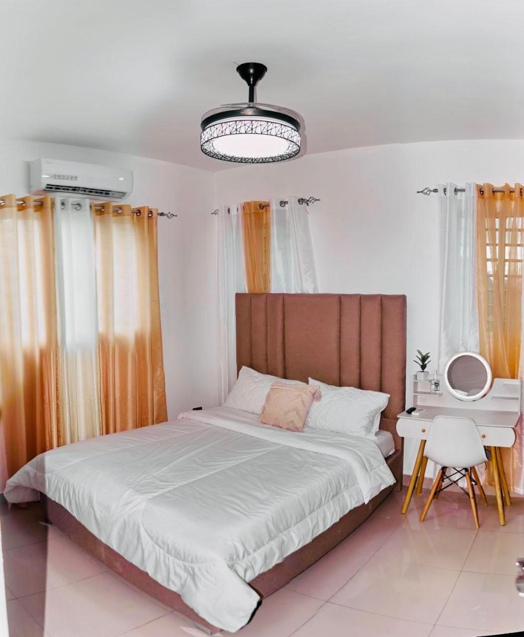 Serene Beach Apartment