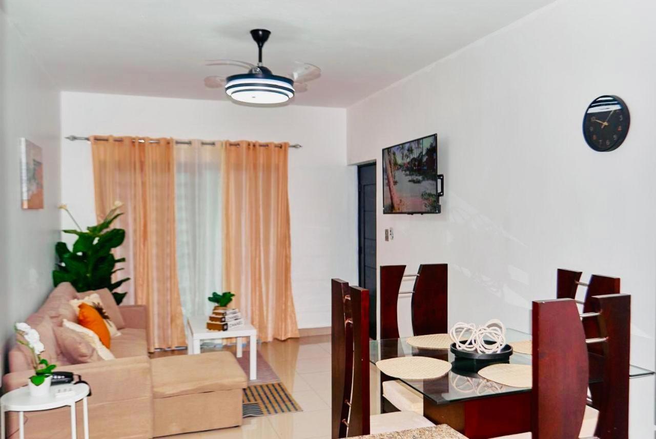 Serene Beach Apartment