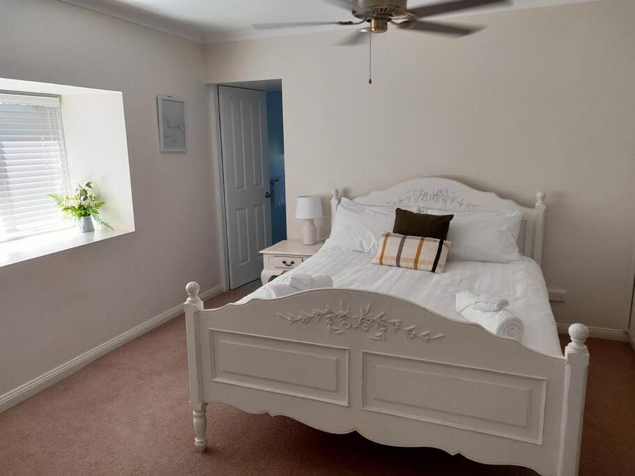 Fulham Homestead Historic rural large 3 bedroom Guesthouse