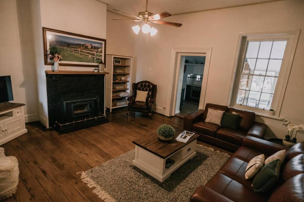 Fulham Homestead Historic rural large 3 bedroom Guesthouse