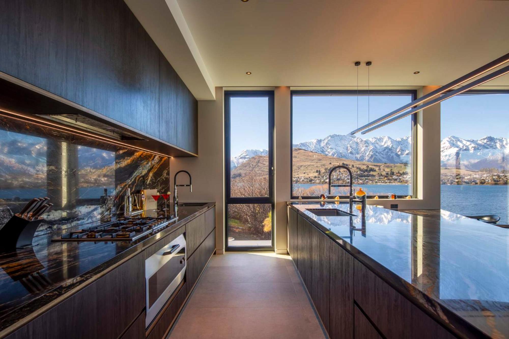 180 Park Lakefront Masterpiece view 4