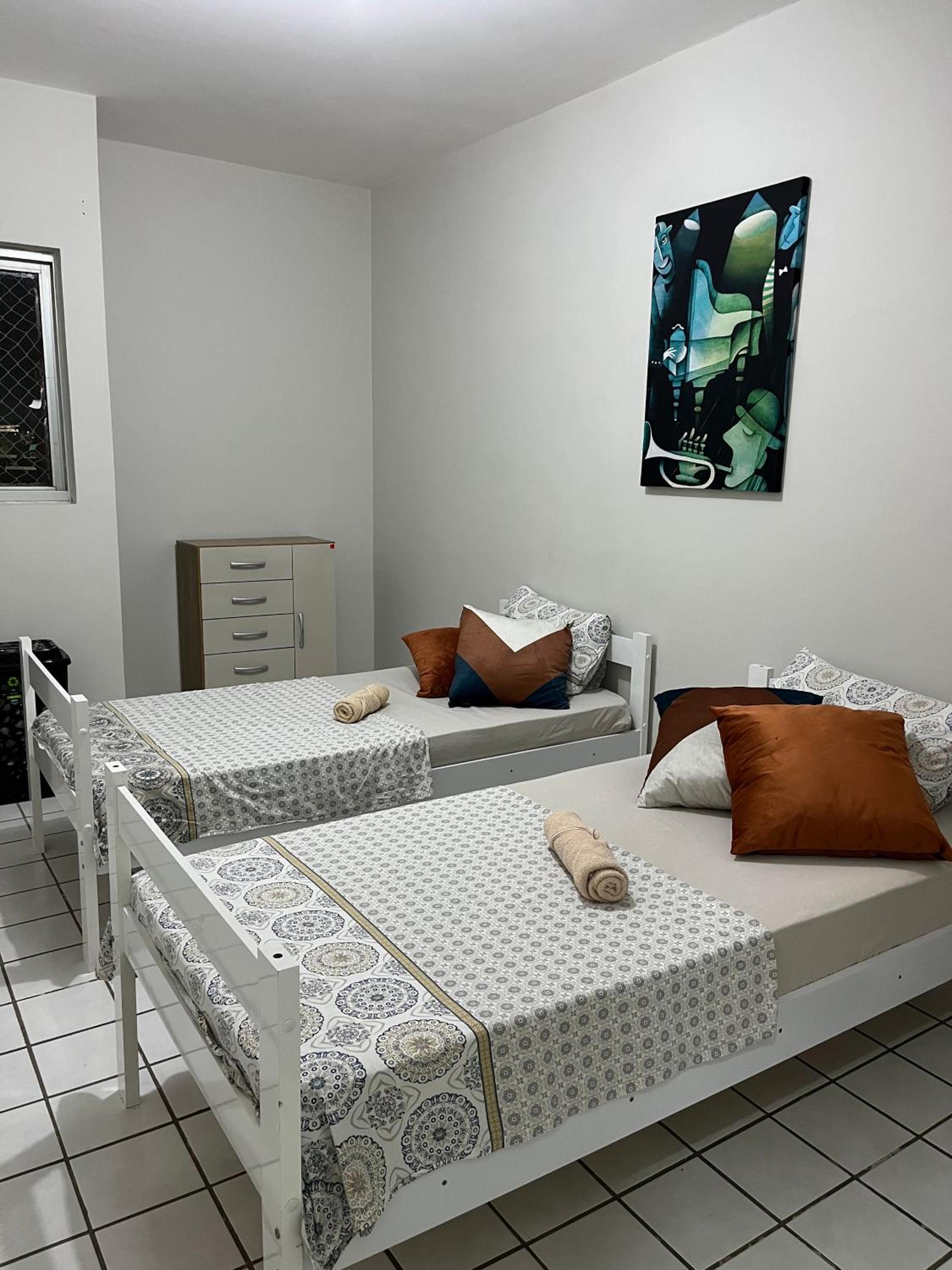 Apartamento amplo, perto de tudo