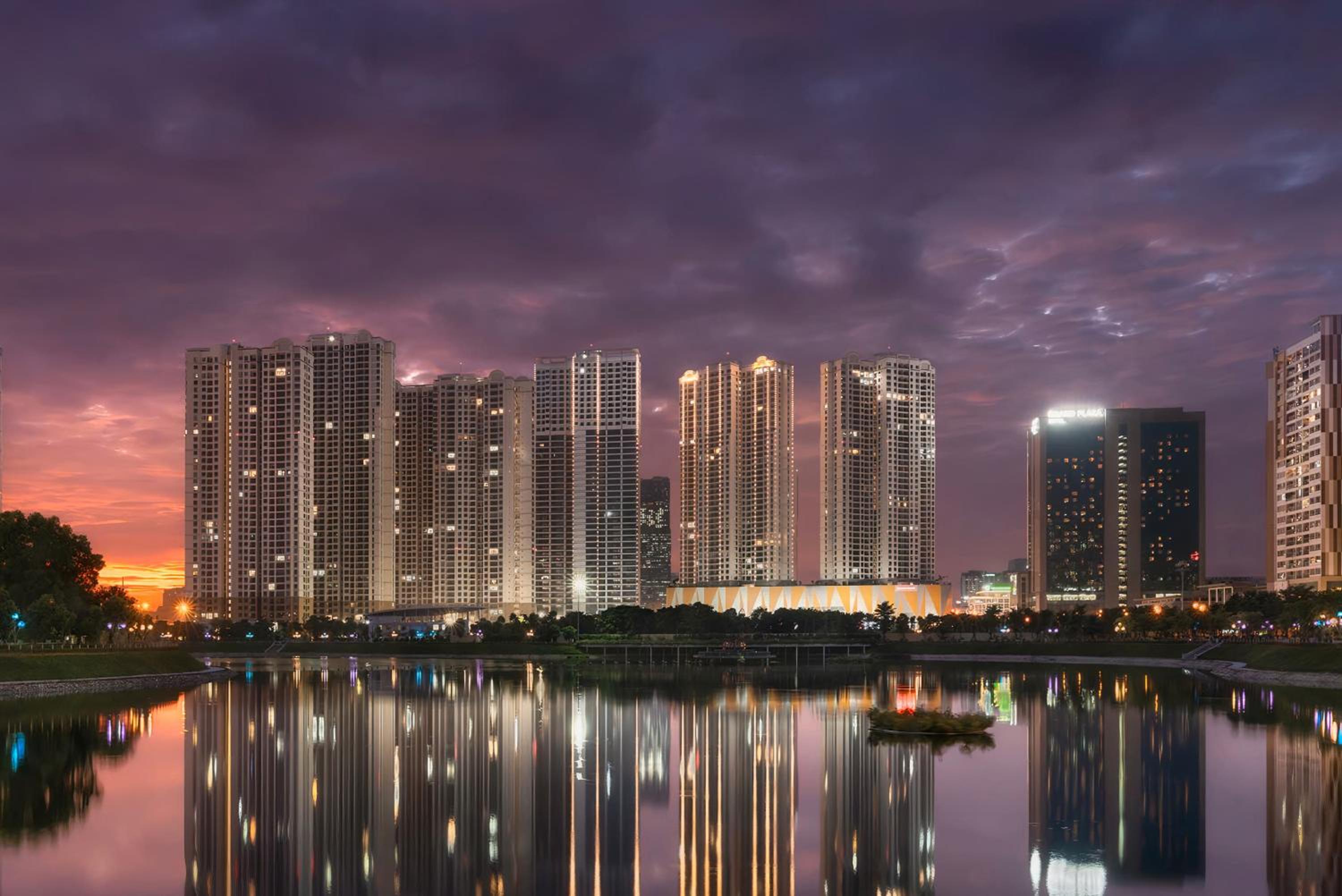 Vinhomes D'Capitale - Tran Duy Hung - By MC Homes
