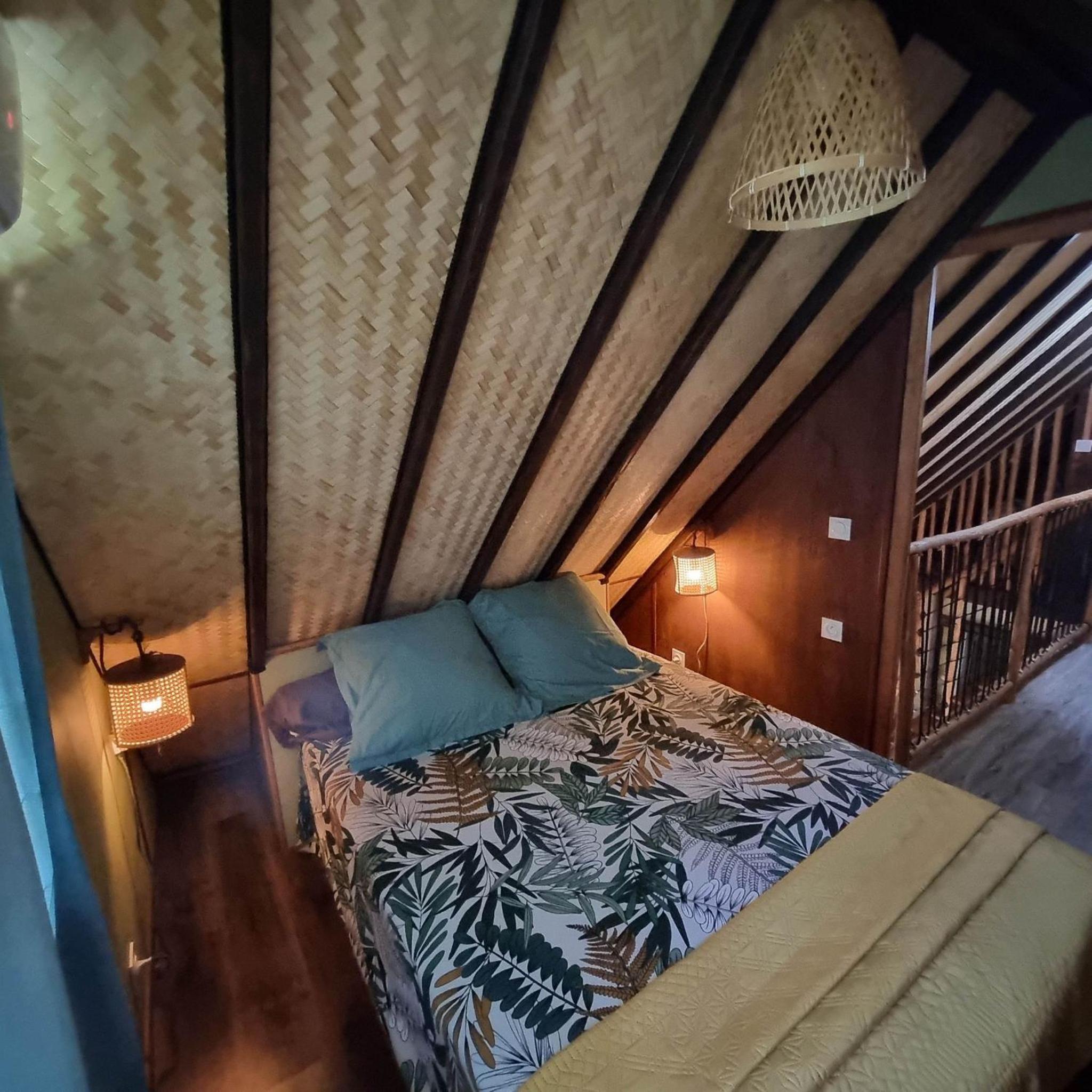 MOOREA - Tropical Bungalow