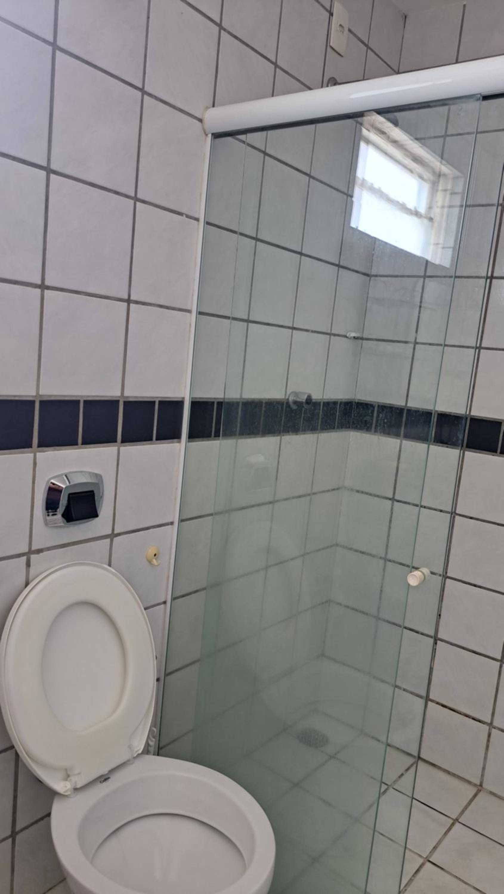Apartamento amplo, perto de tudo