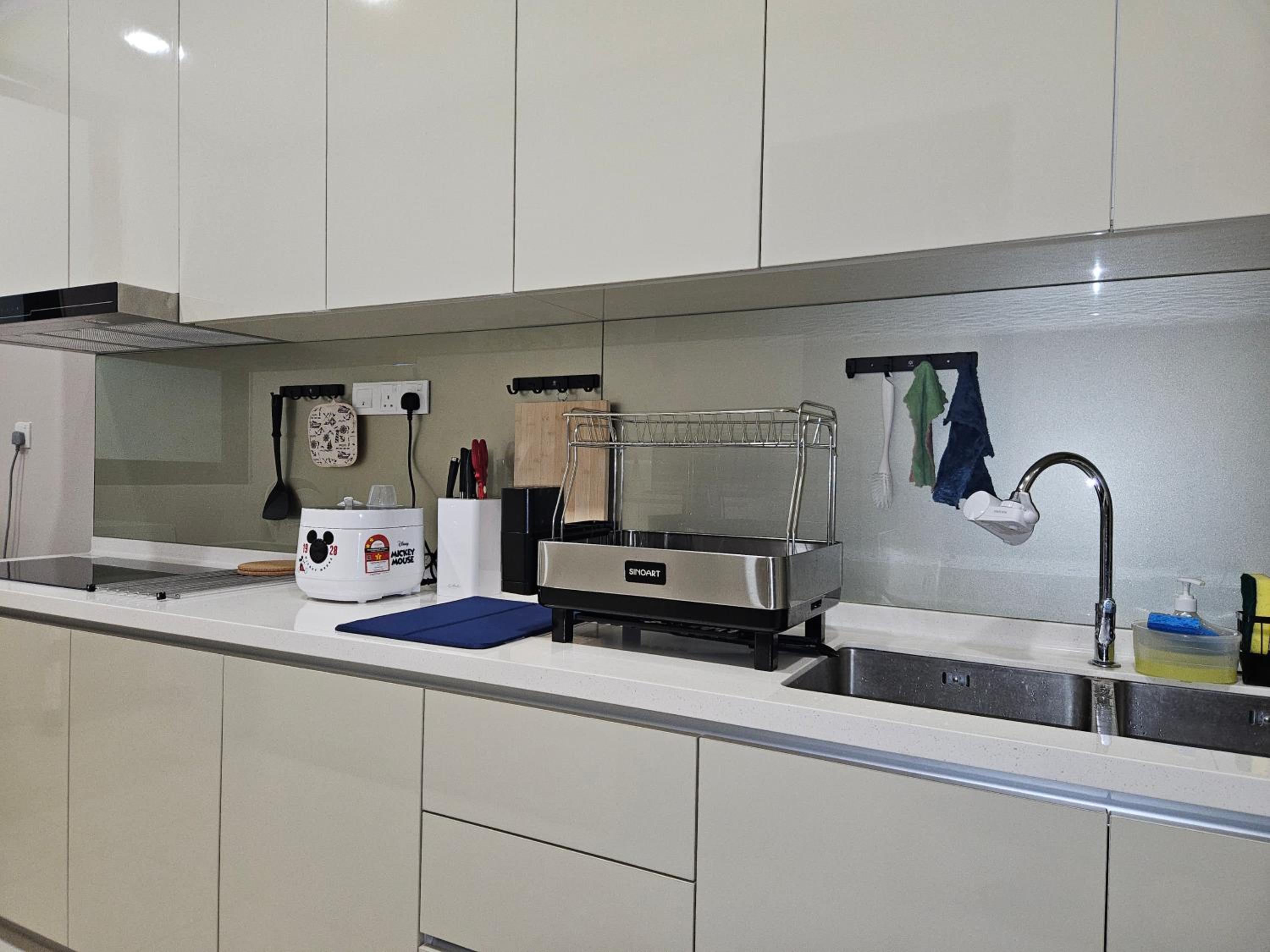 3BR The Luxurie at Paradigm Mall Residences