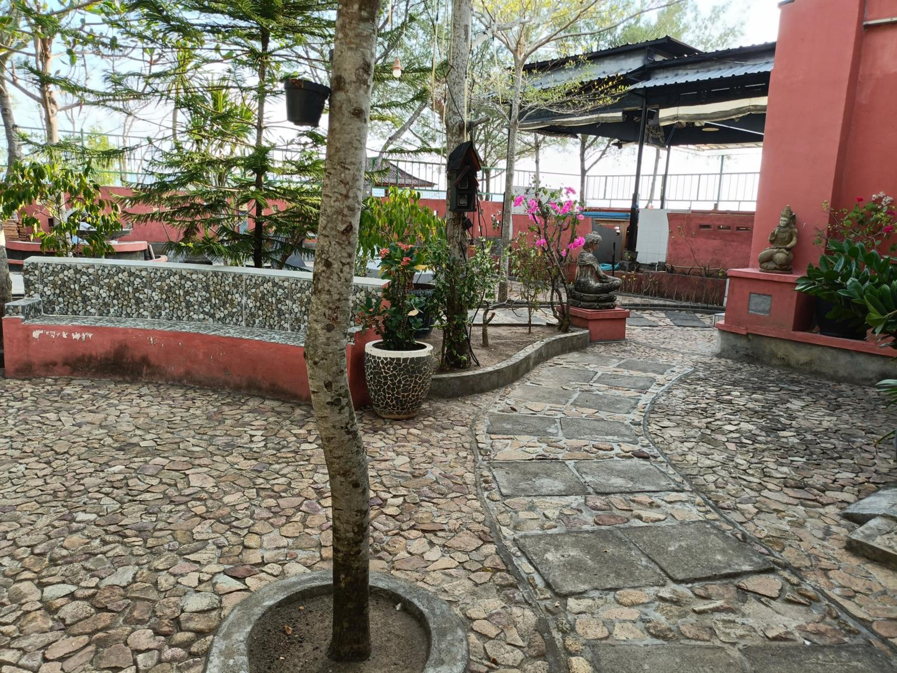 Photo 28