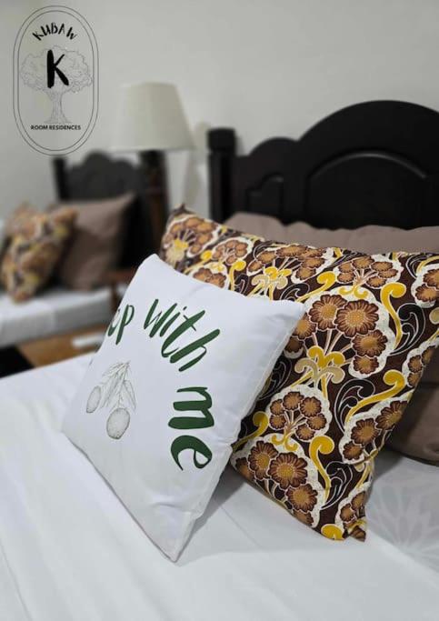 Sleep With Me Room cozy stay near Araneta Center view 3