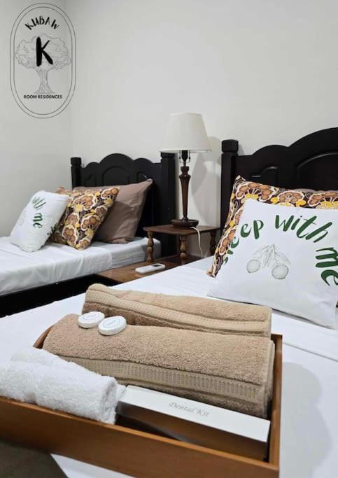 Sleep With Me Room cozy stay near Araneta Center view 4
