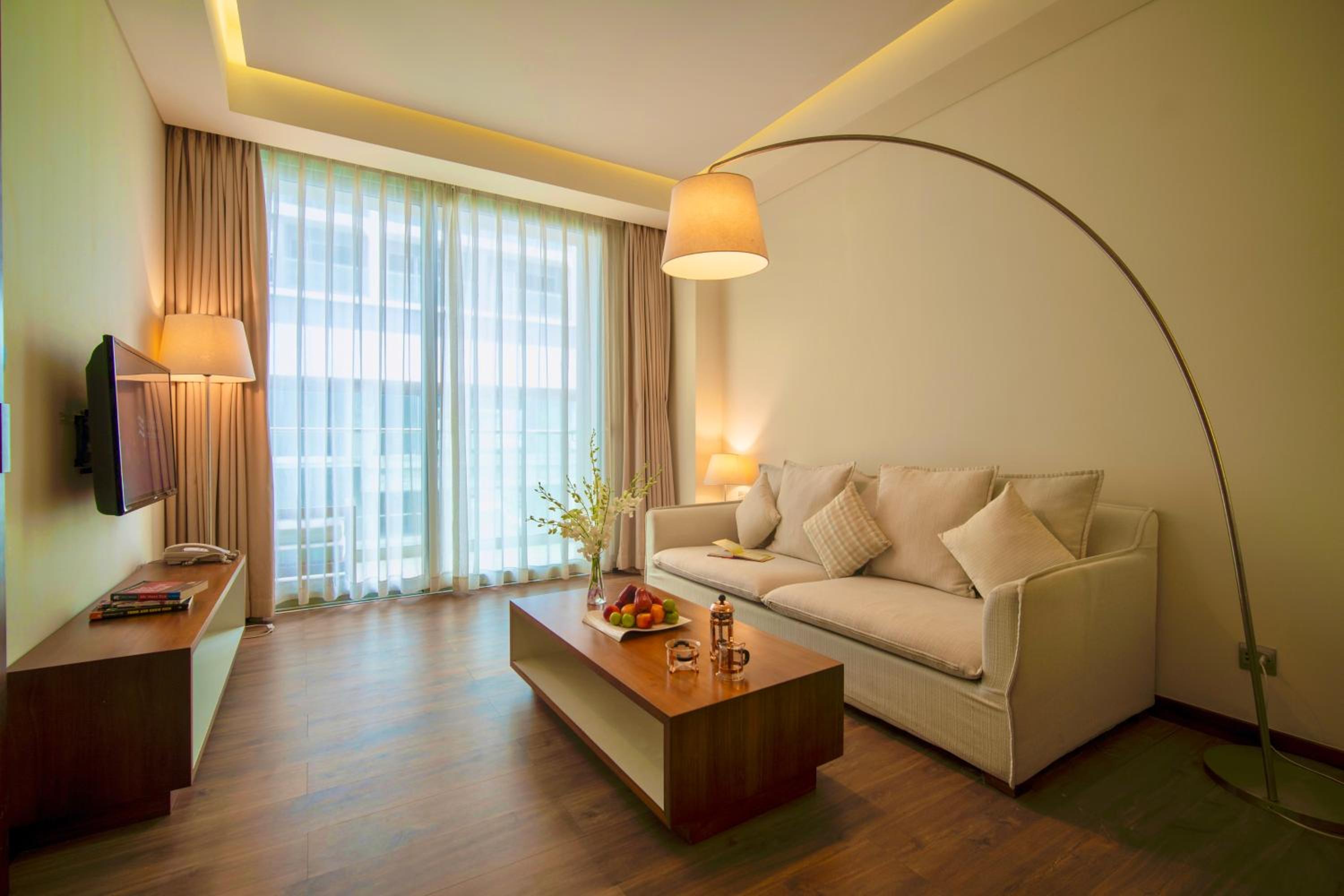 Da Nang Beachfront Apartment Balcony, Infinity Pool view 4