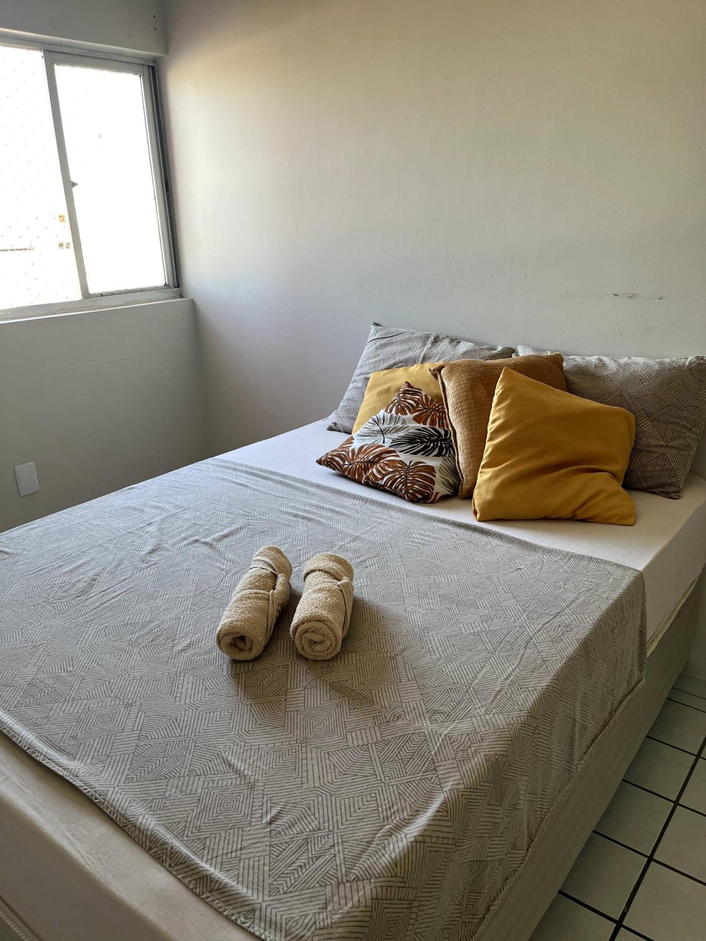 Apartamento amplo, perto de tudo