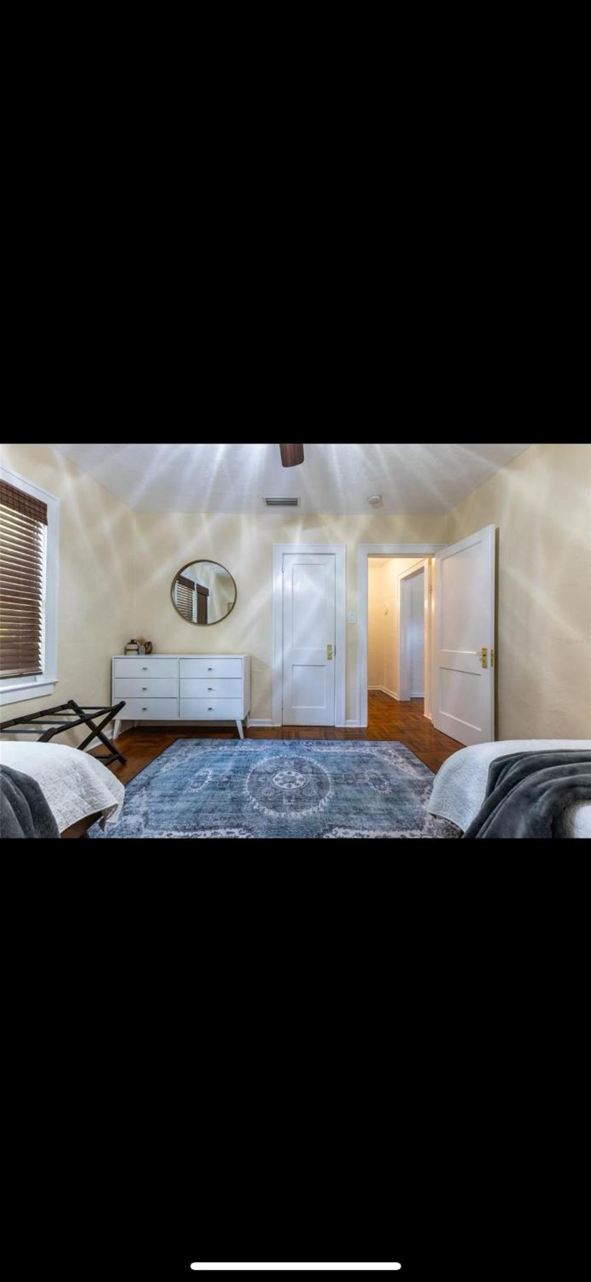 Charming GNV Home Walking Distance to UF Stadium view 5