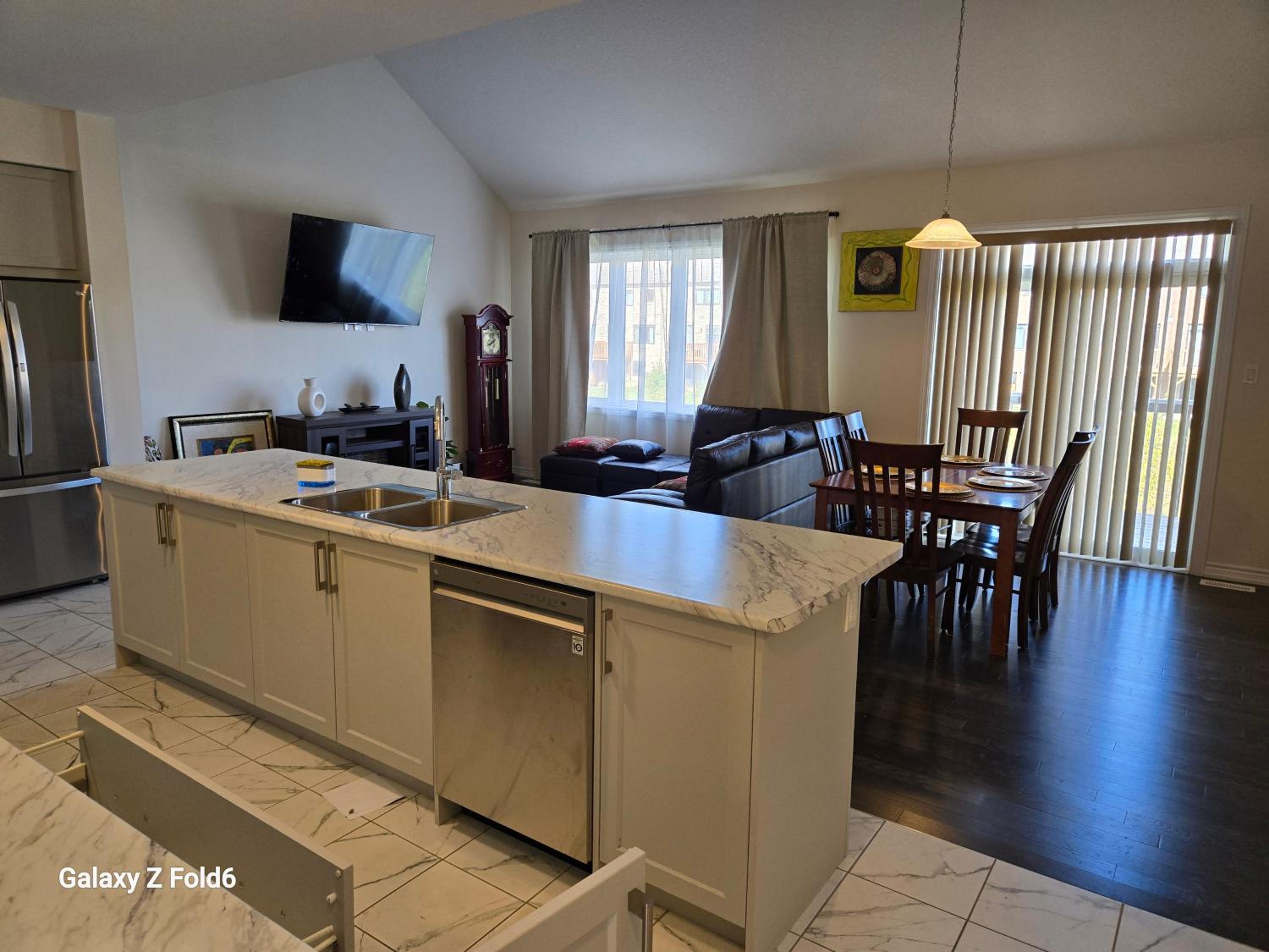 Luxury bungalow in Thorold near Niagara falls