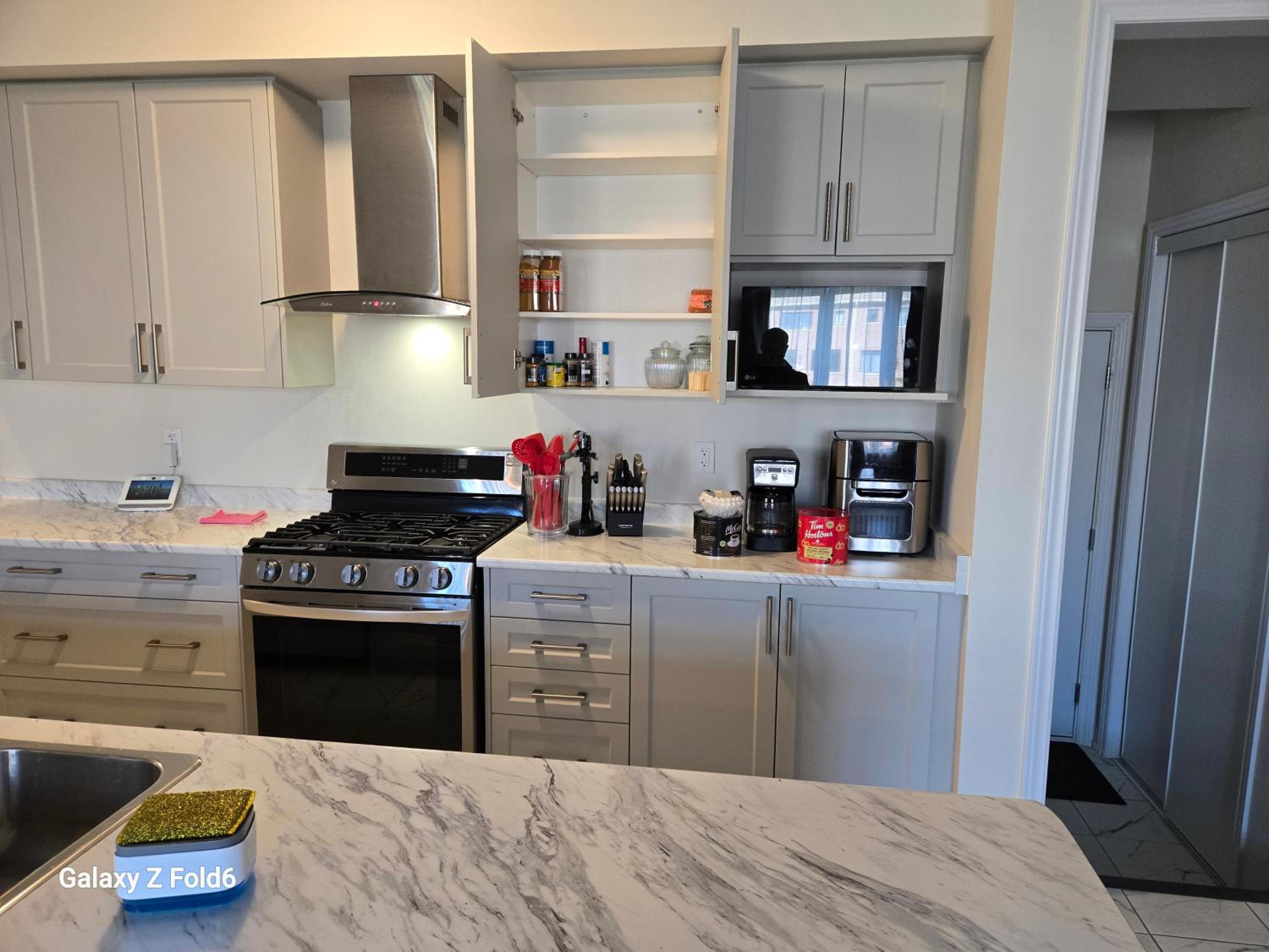 Luxury bungalow in Thorold near Niagara falls