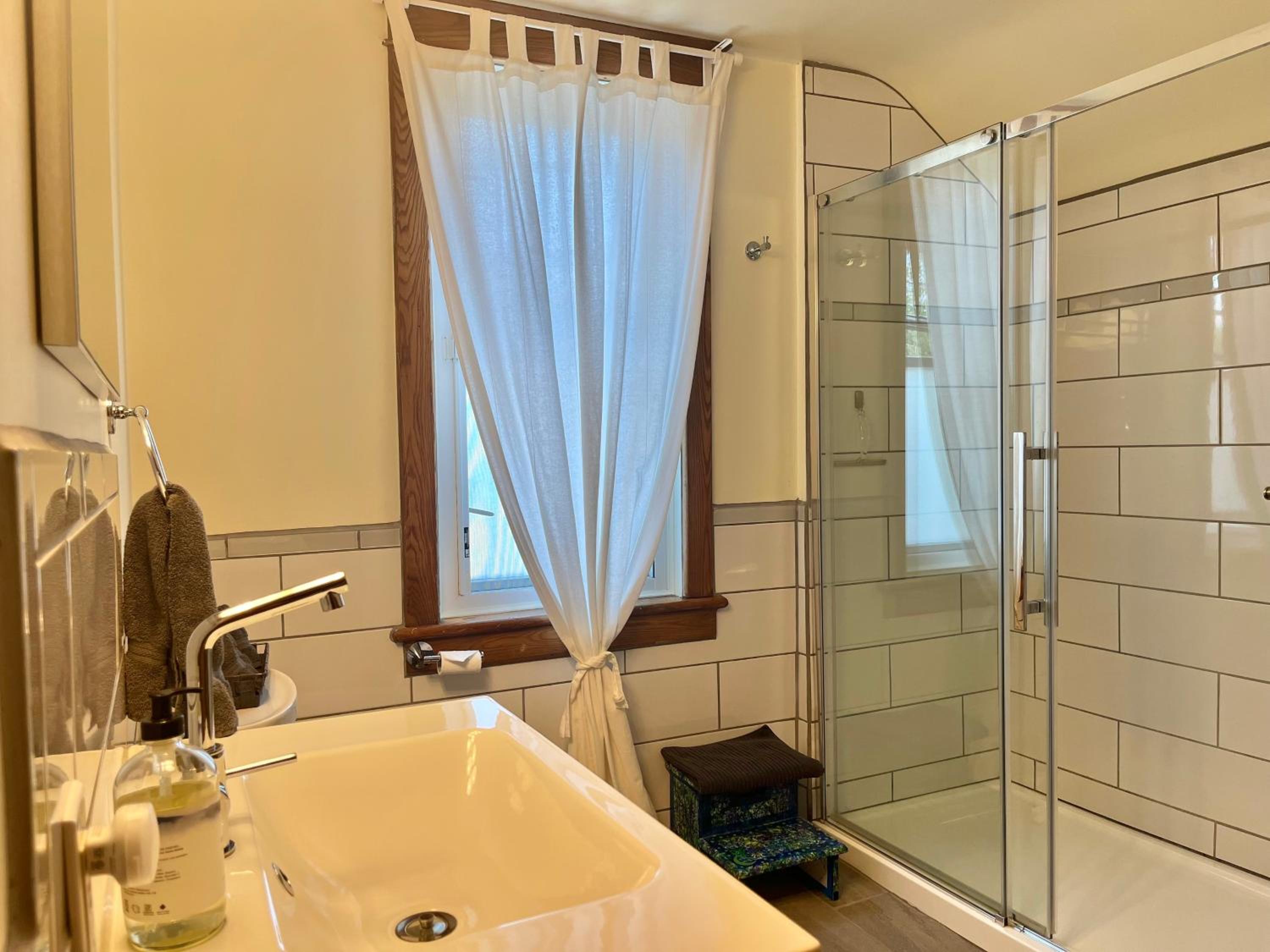 Retro-chic retreat in the heart of Wakefield