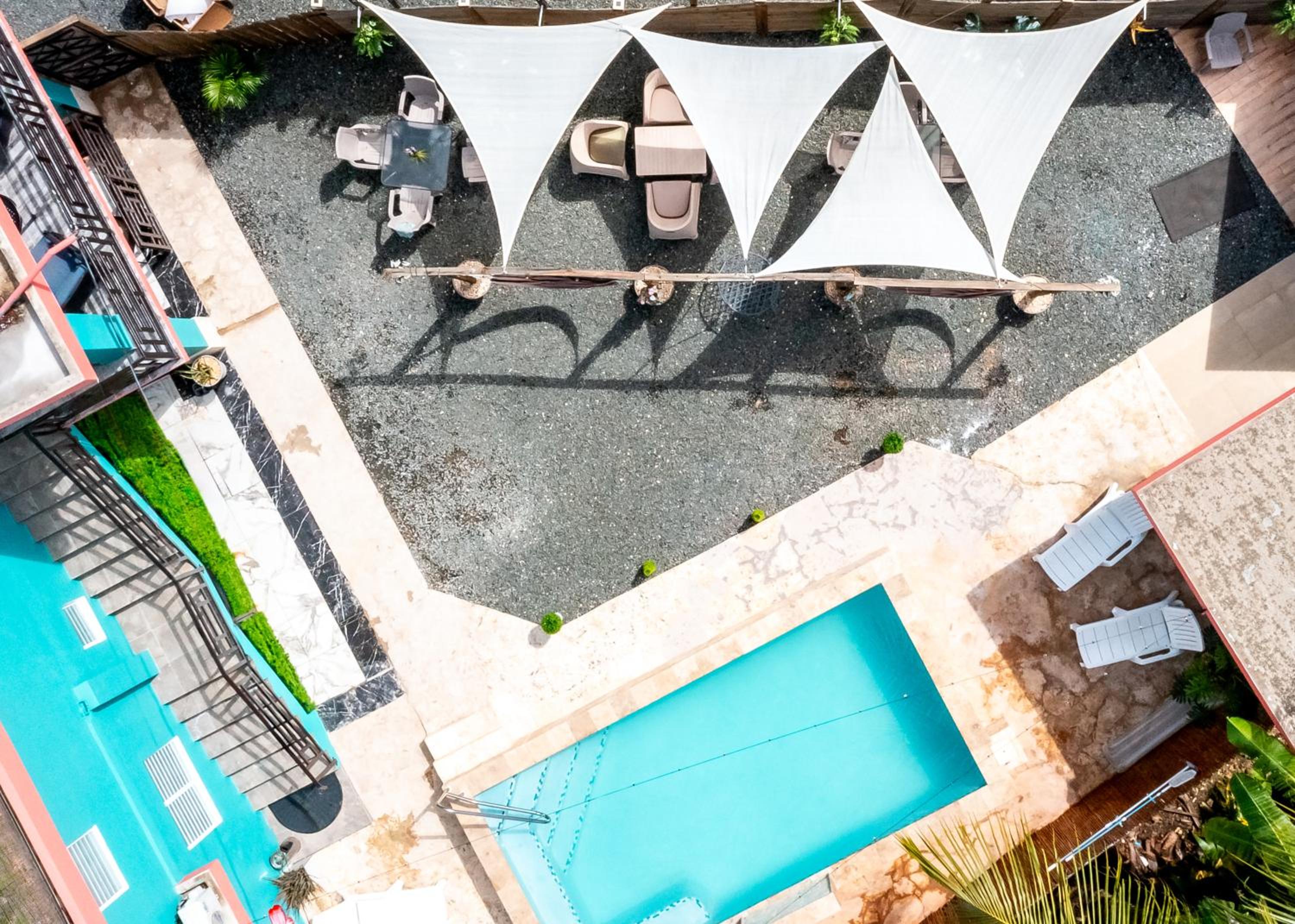Villa Cache PR view 5