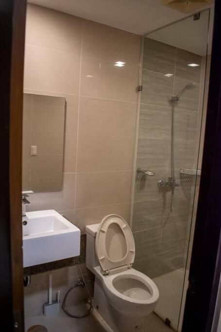 Cozy Condo with beach access Lapu-Lapu Mactan